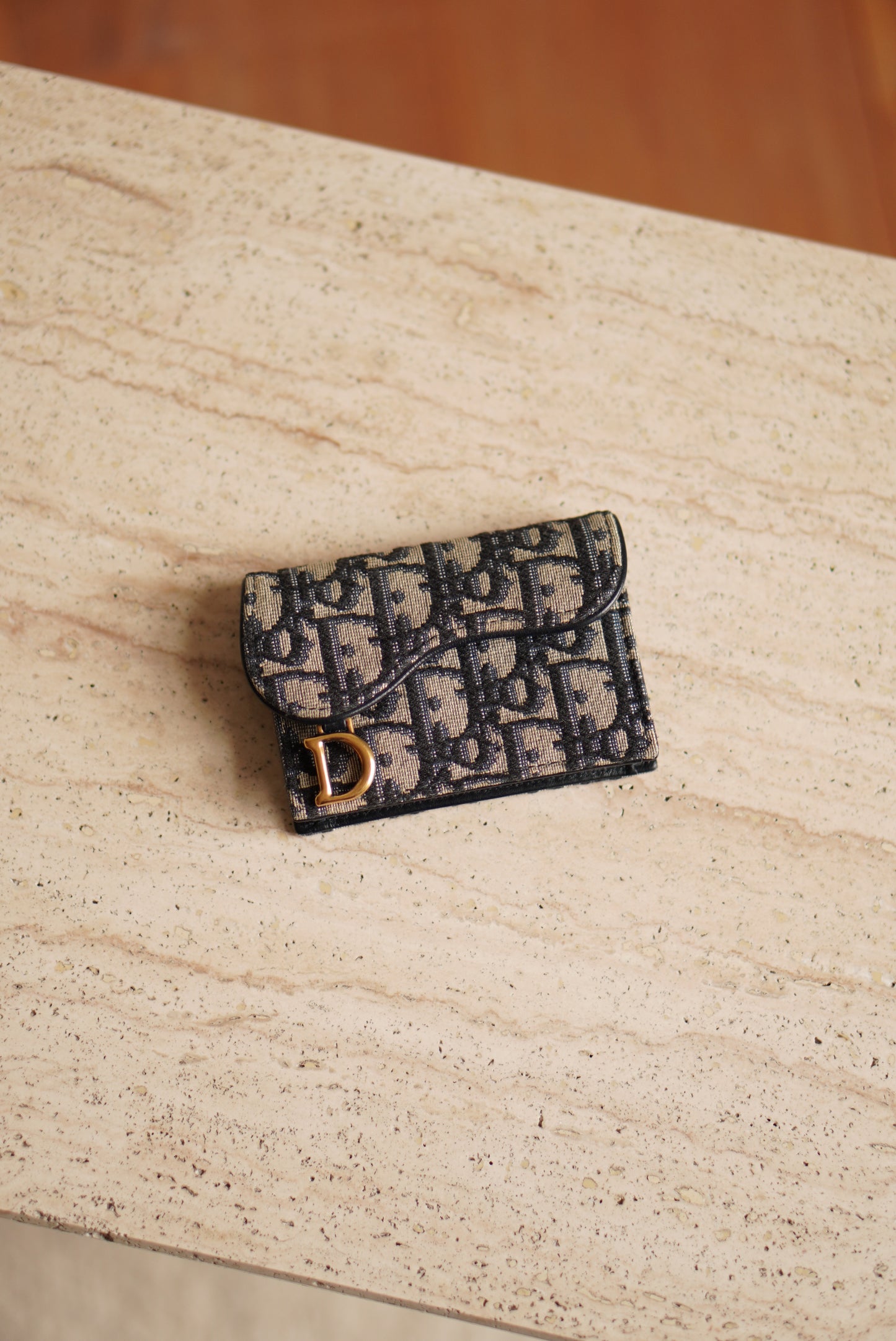 DIOR SADDLE BLOOM CARD HOLDER