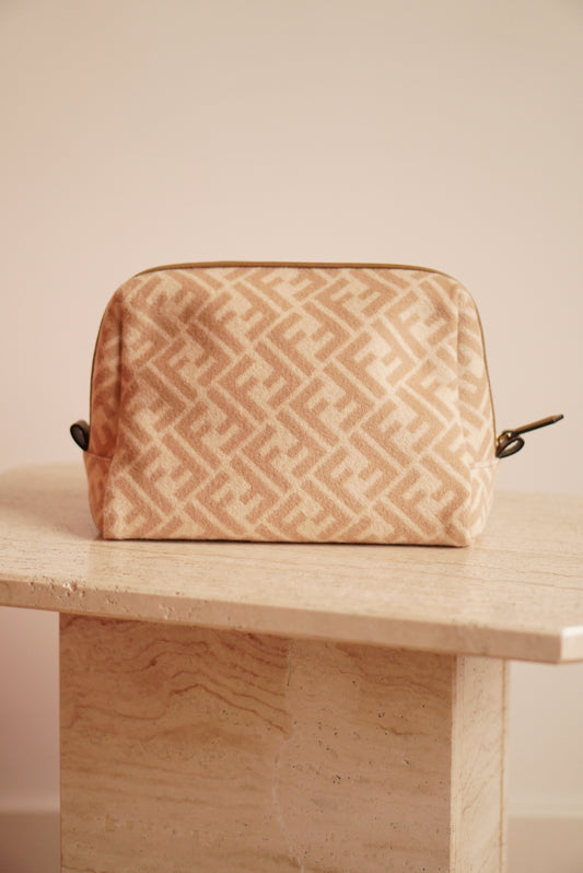 FENDI BEAUTY CASE