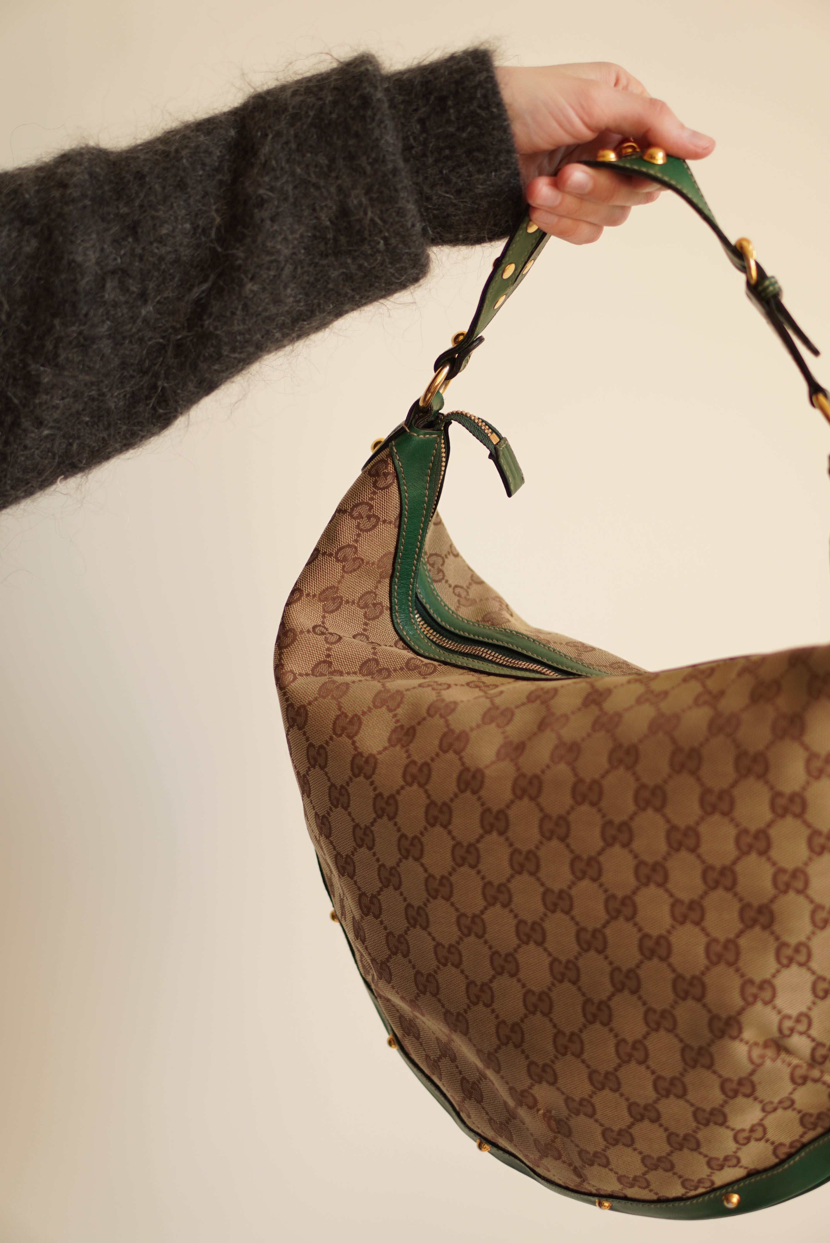 GUCCI BIBA HOBO