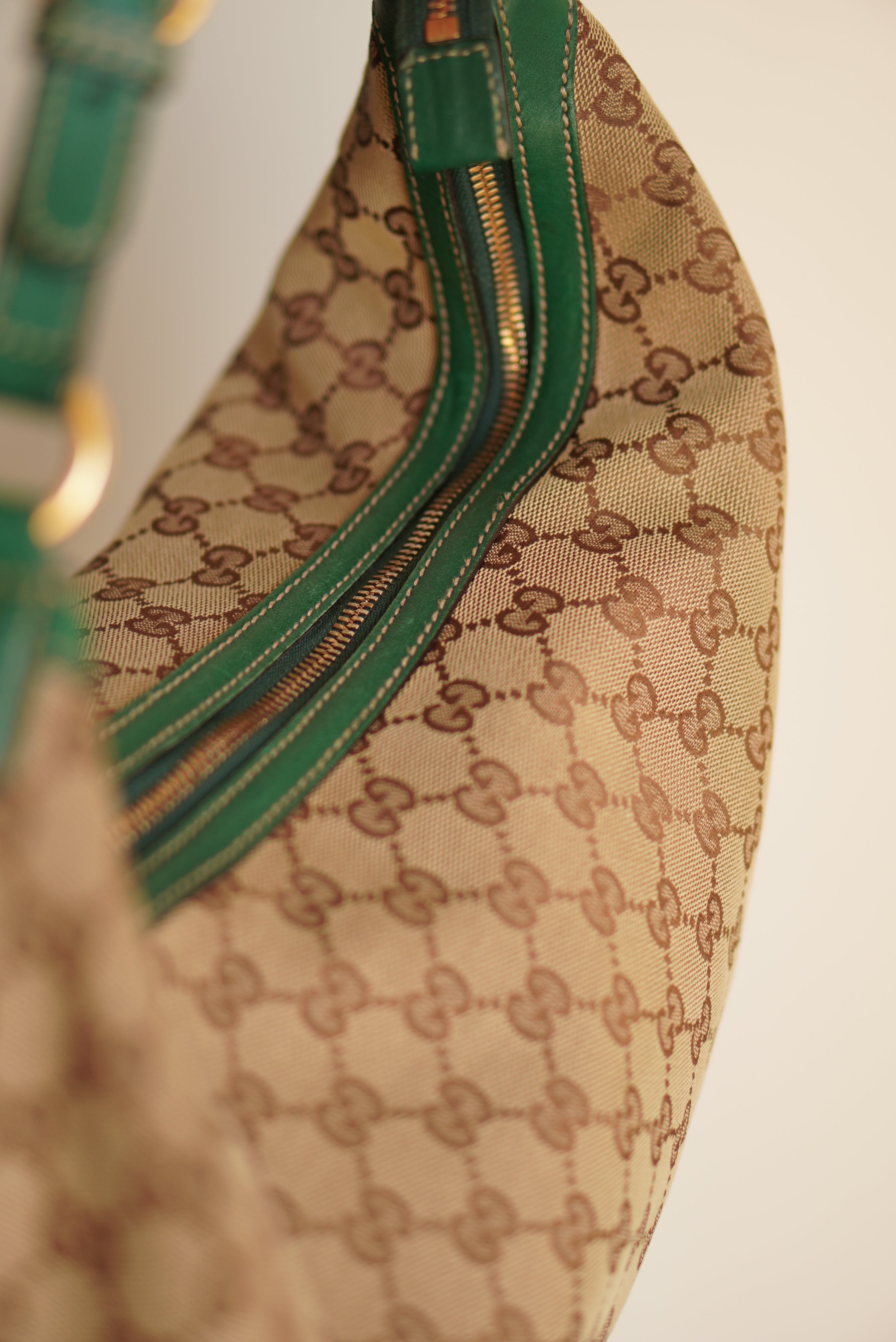 GUCCI BIBA HOBO