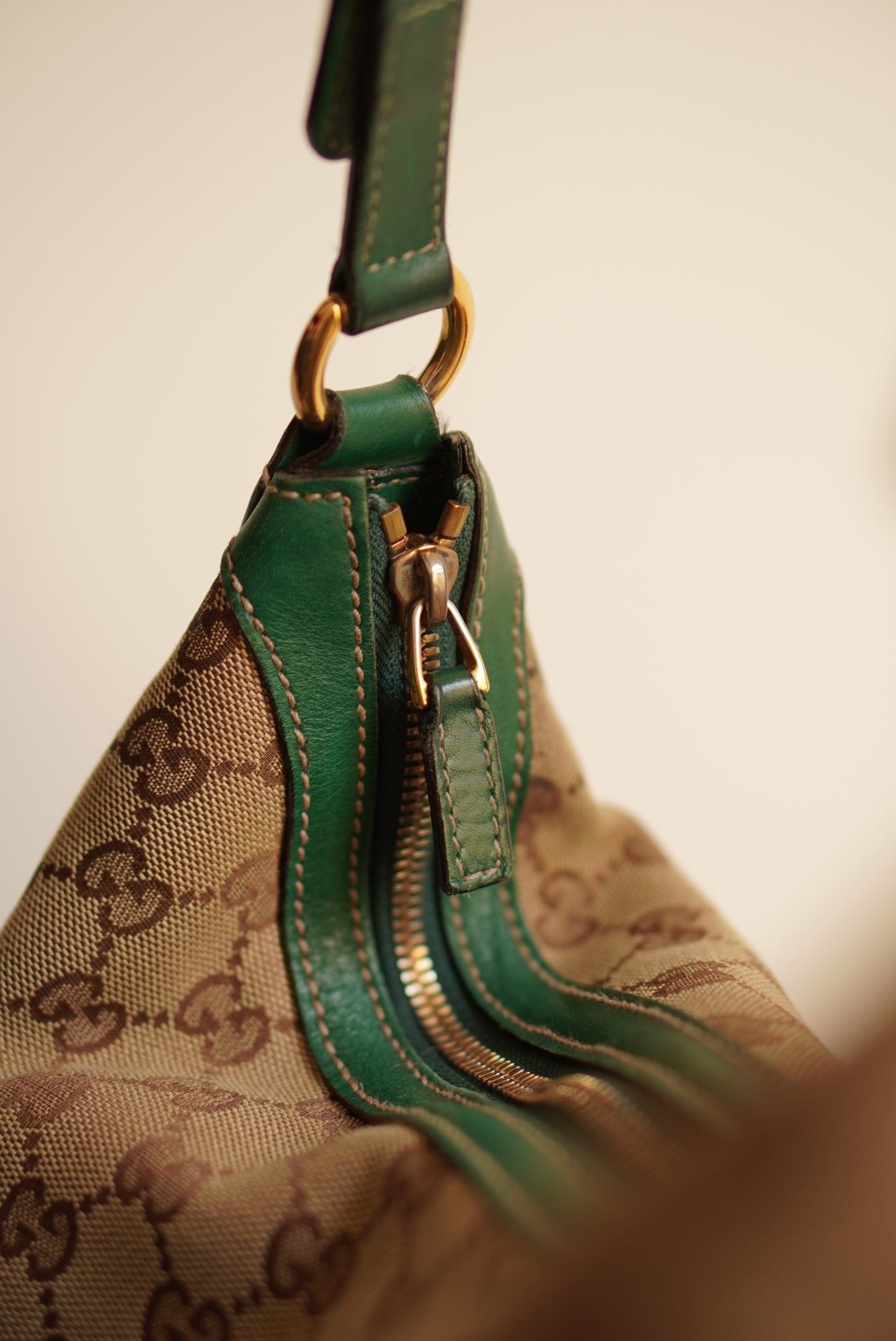GUCCI BIBA HOBO