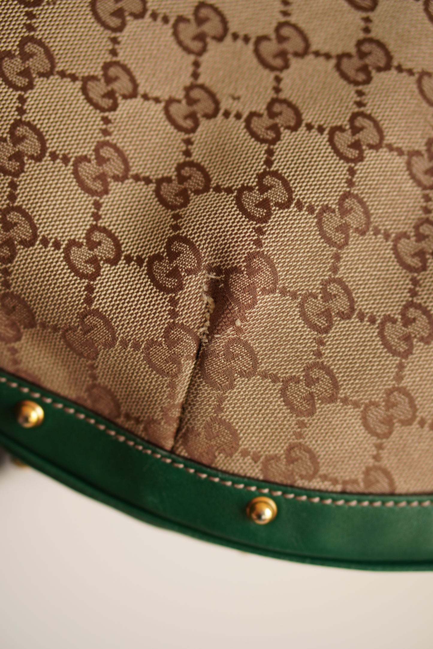 GUCCI BIBA HOBO