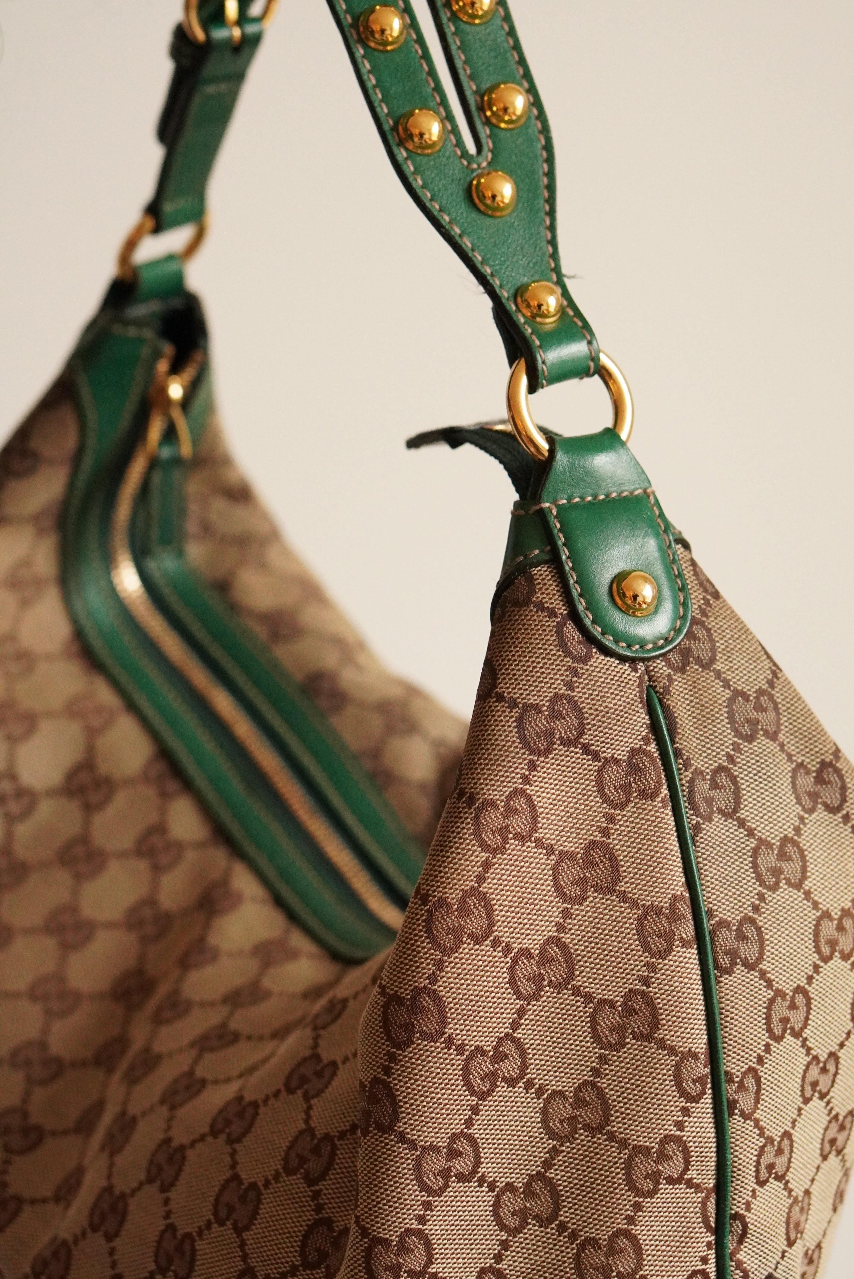 GUCCI BIBA HOBO