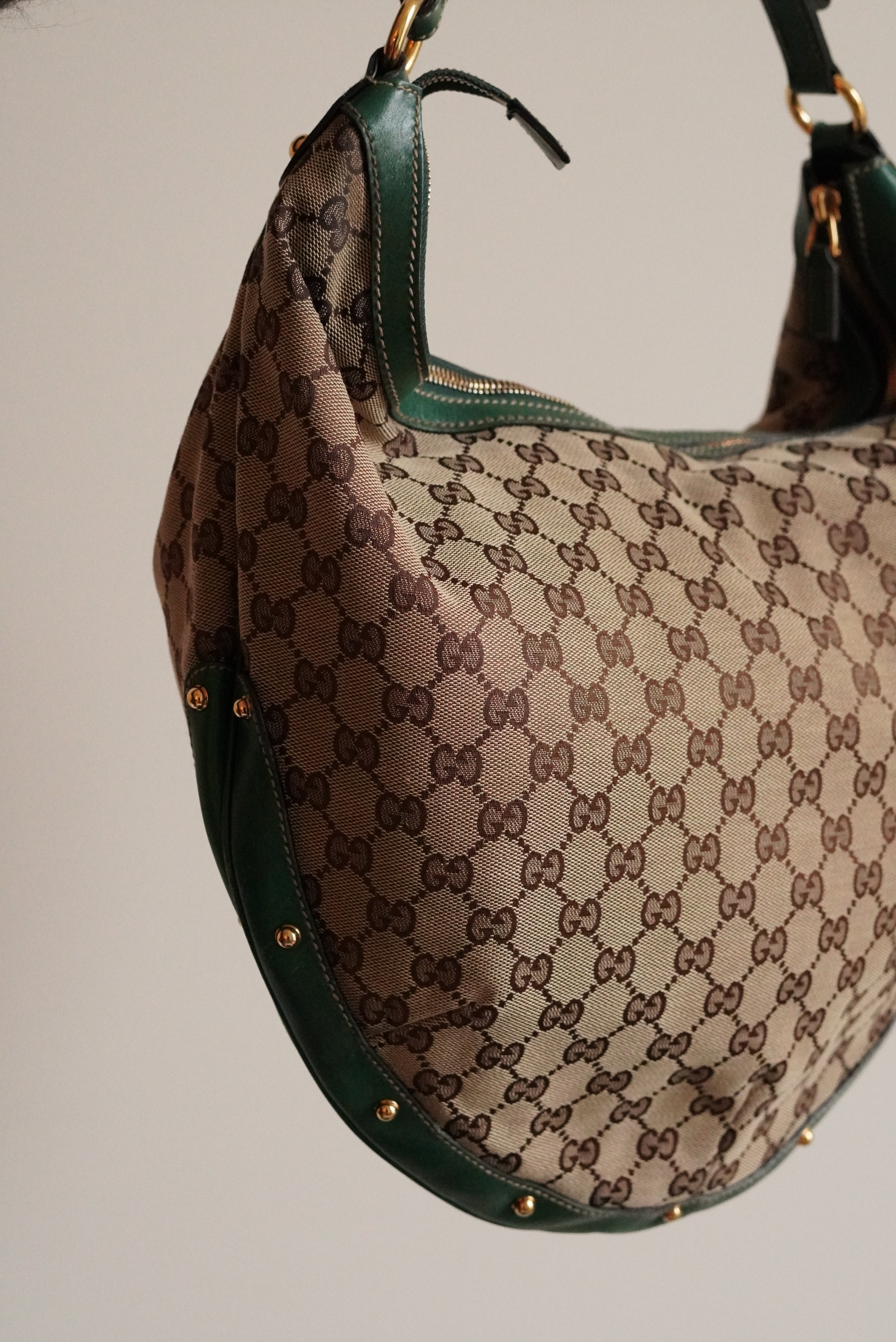 GUCCI BIBA HOBO