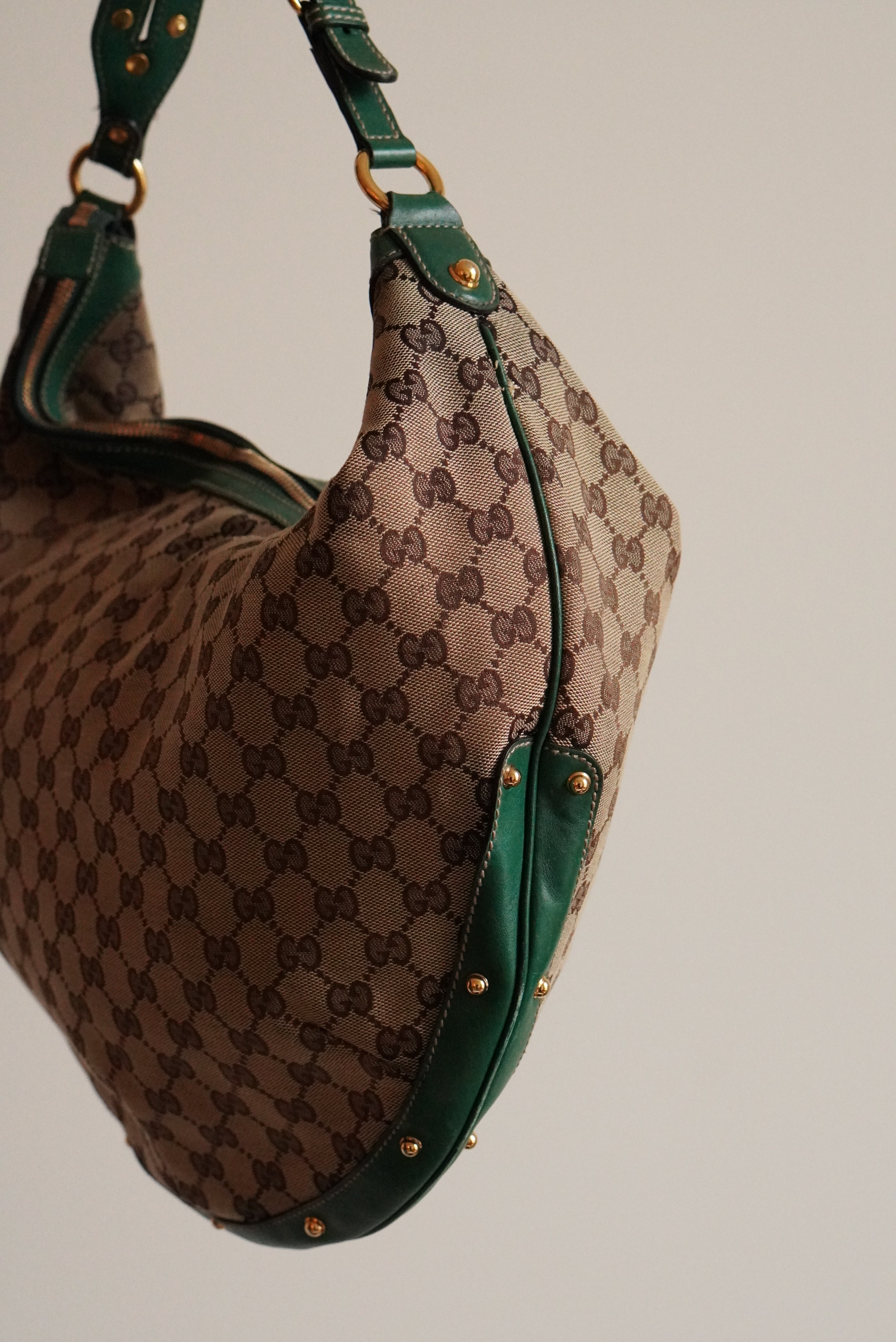 GUCCI BIBA HOBO