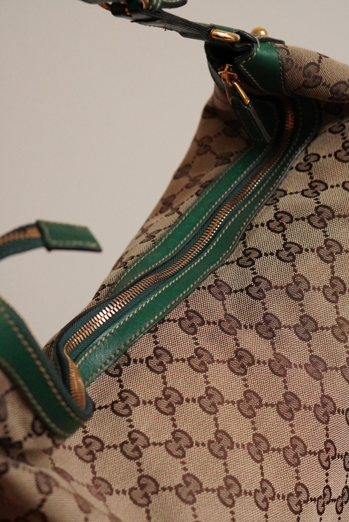 GUCCI BIBA HOBO