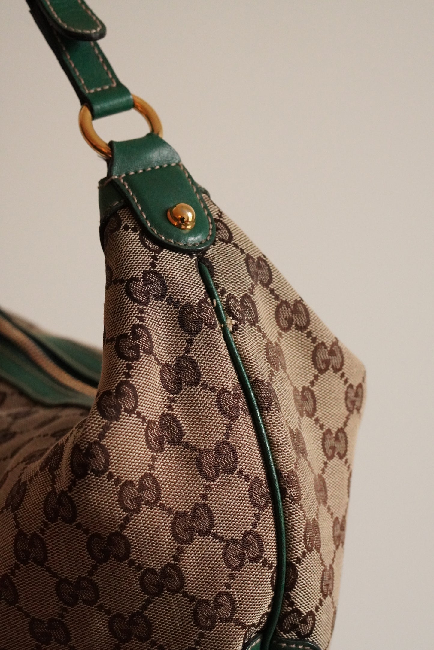 GUCCI BIBA HOBO