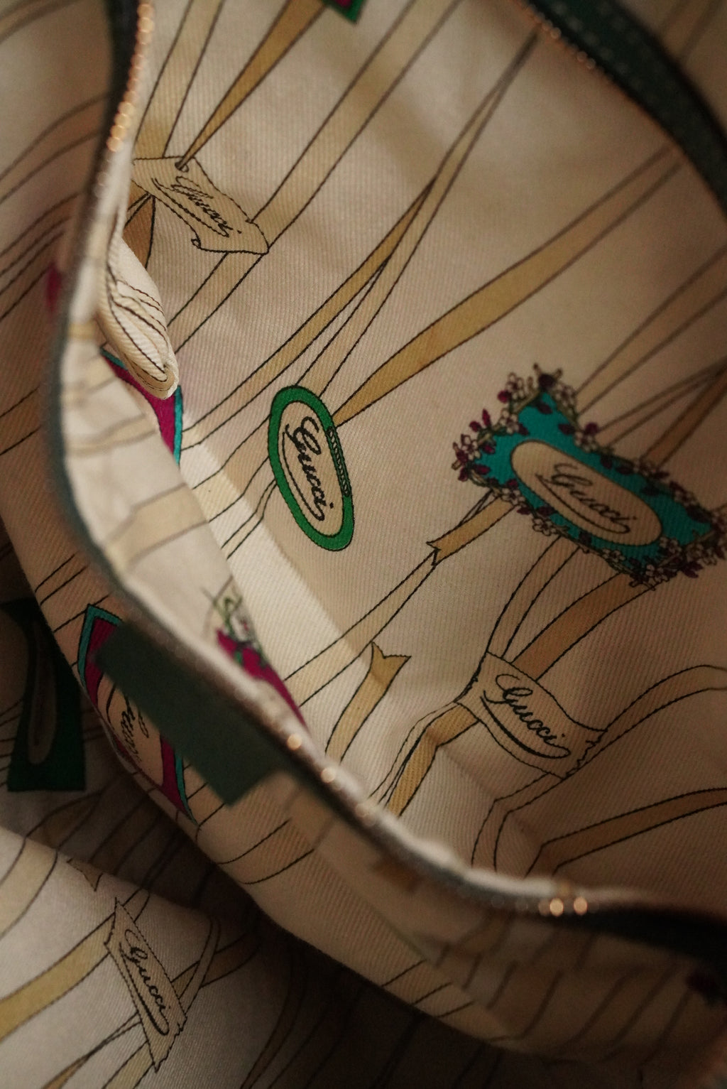 GUCCI BIBA HOBO