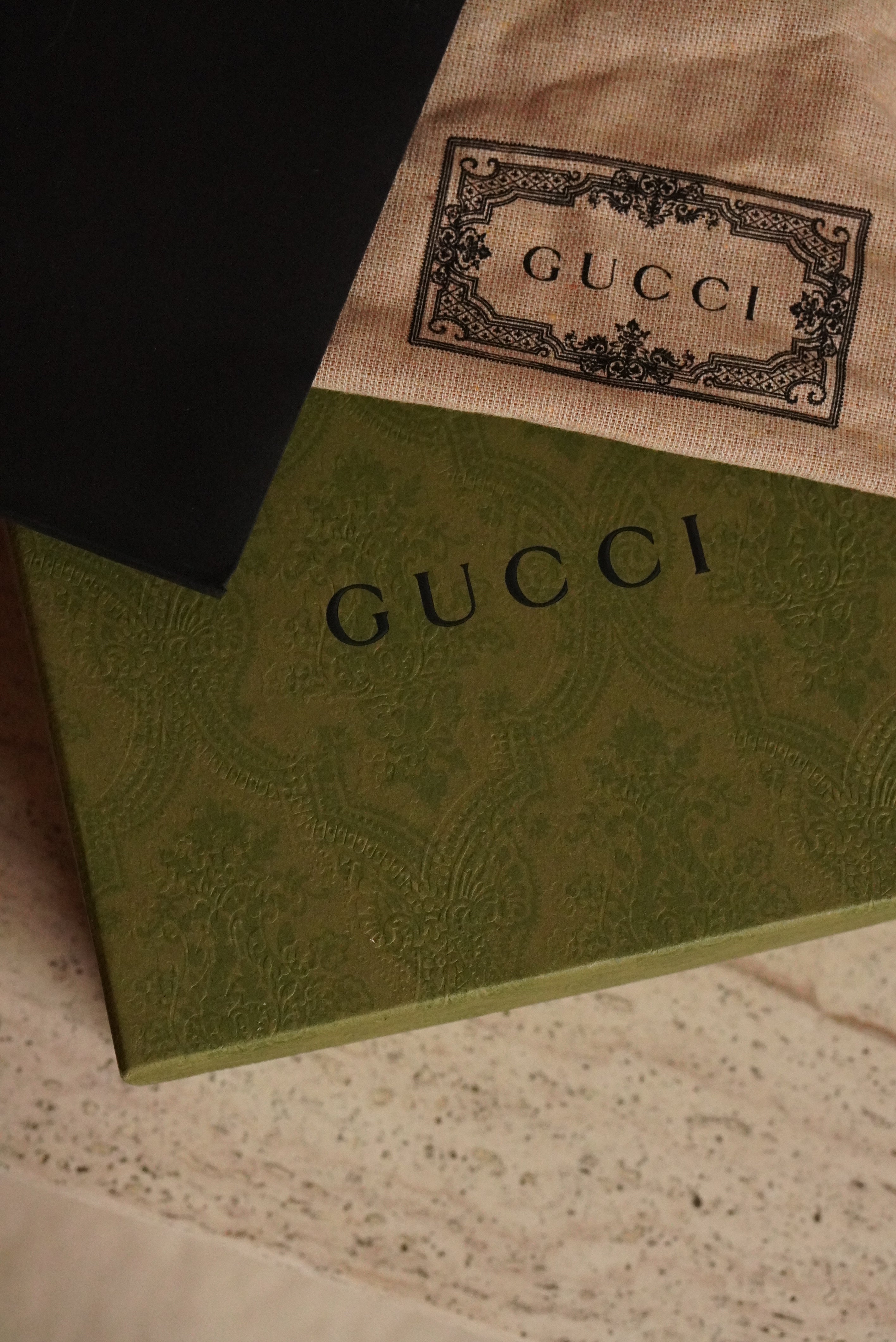 GUCCI GG MARMONT WALLET ON CHAIN | BROWN