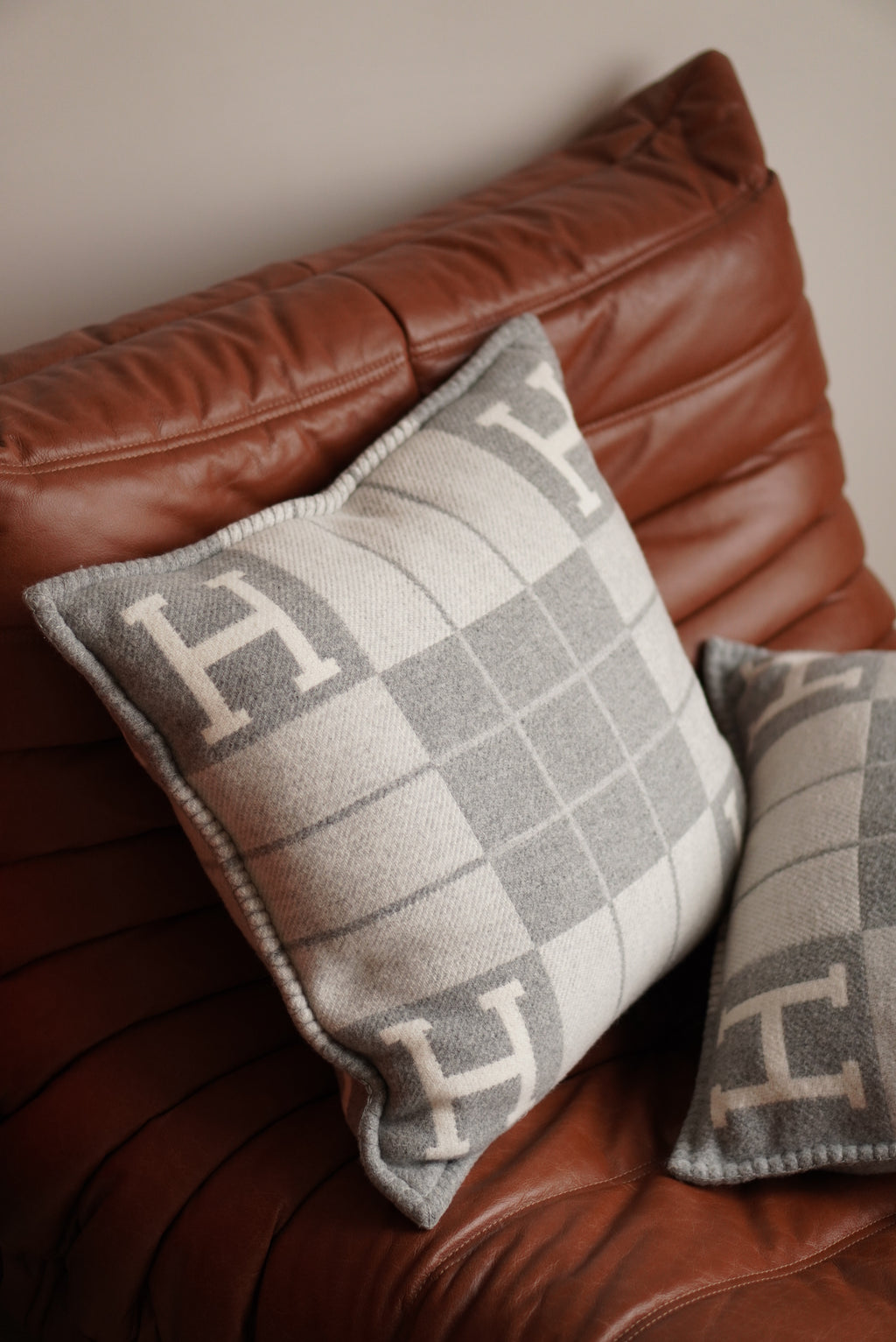 HERMÈS AVALON III SMALL PILLOWS