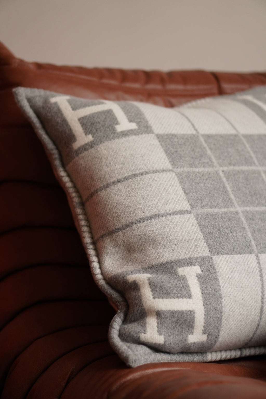 HERMÈS AVALON III SMALL PILLOWS