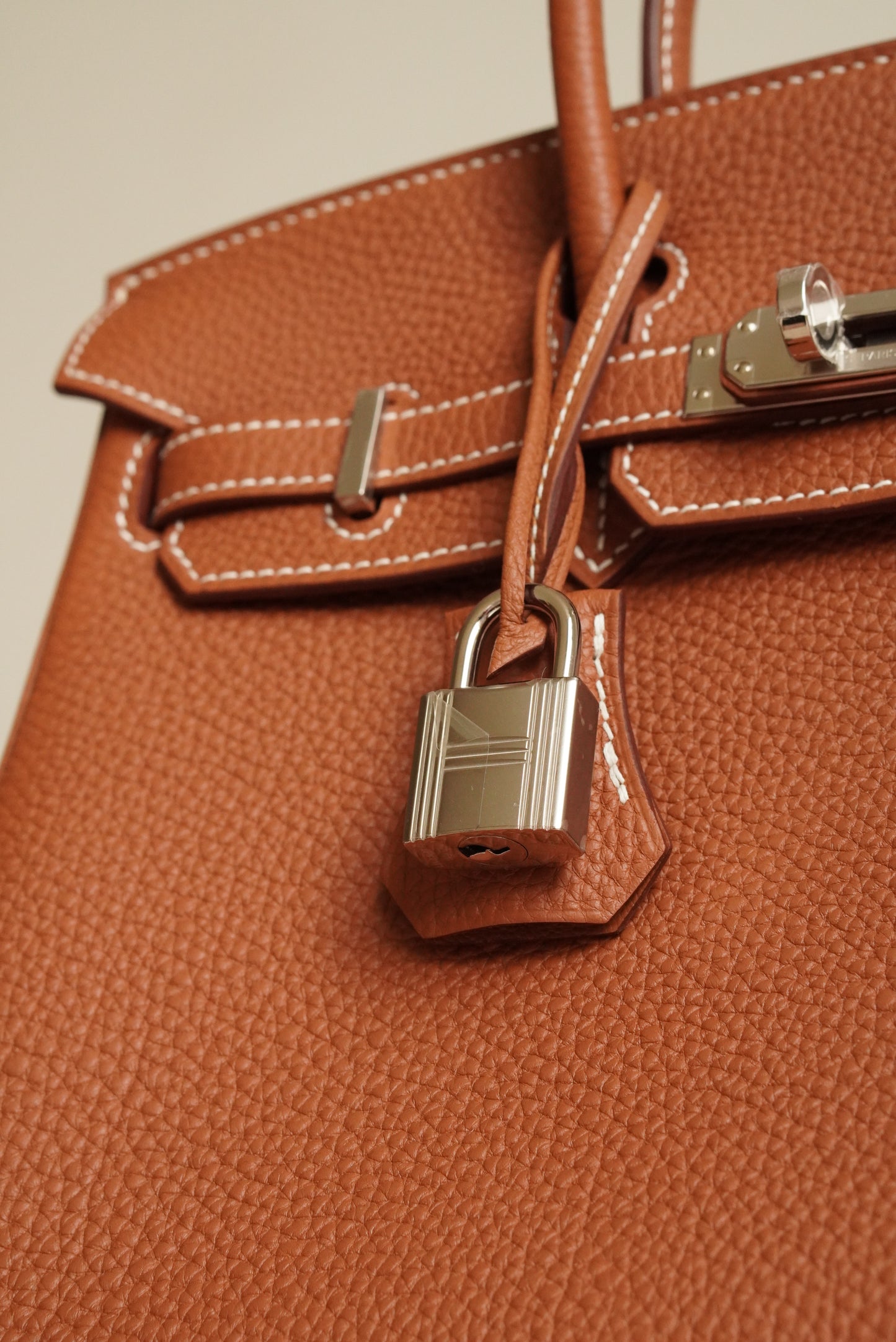 HERMÈS BIRKIN 25 RETOURNE TOGO | GOLD