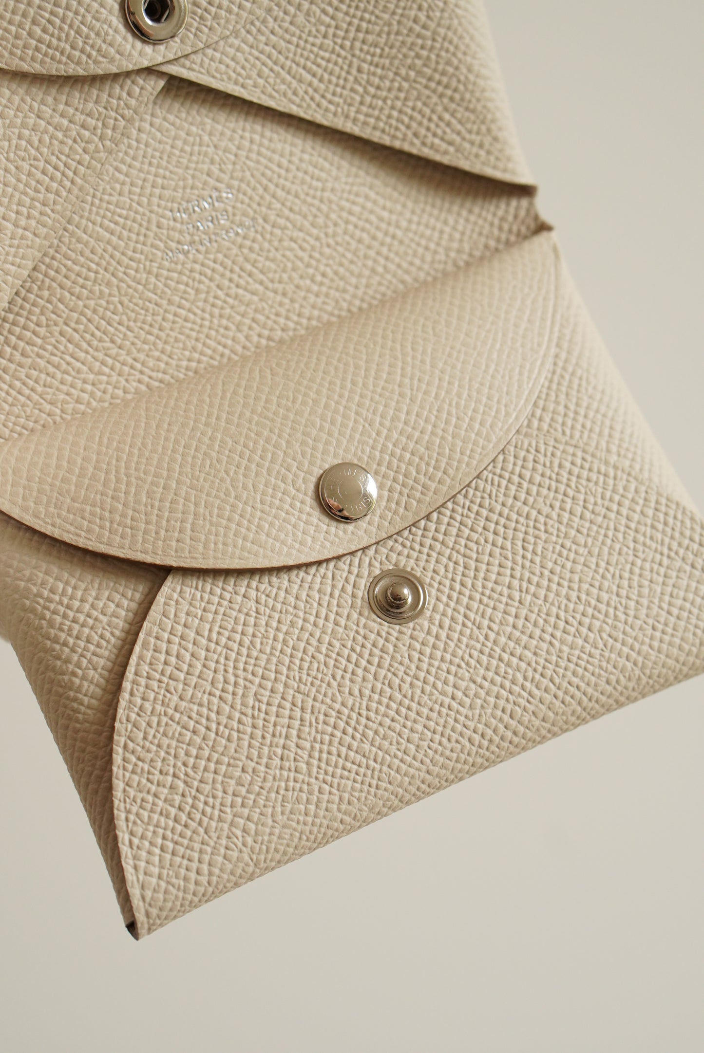 HERMÈS CALVI DUO COMPACT CARD HOLDER | CRAIE