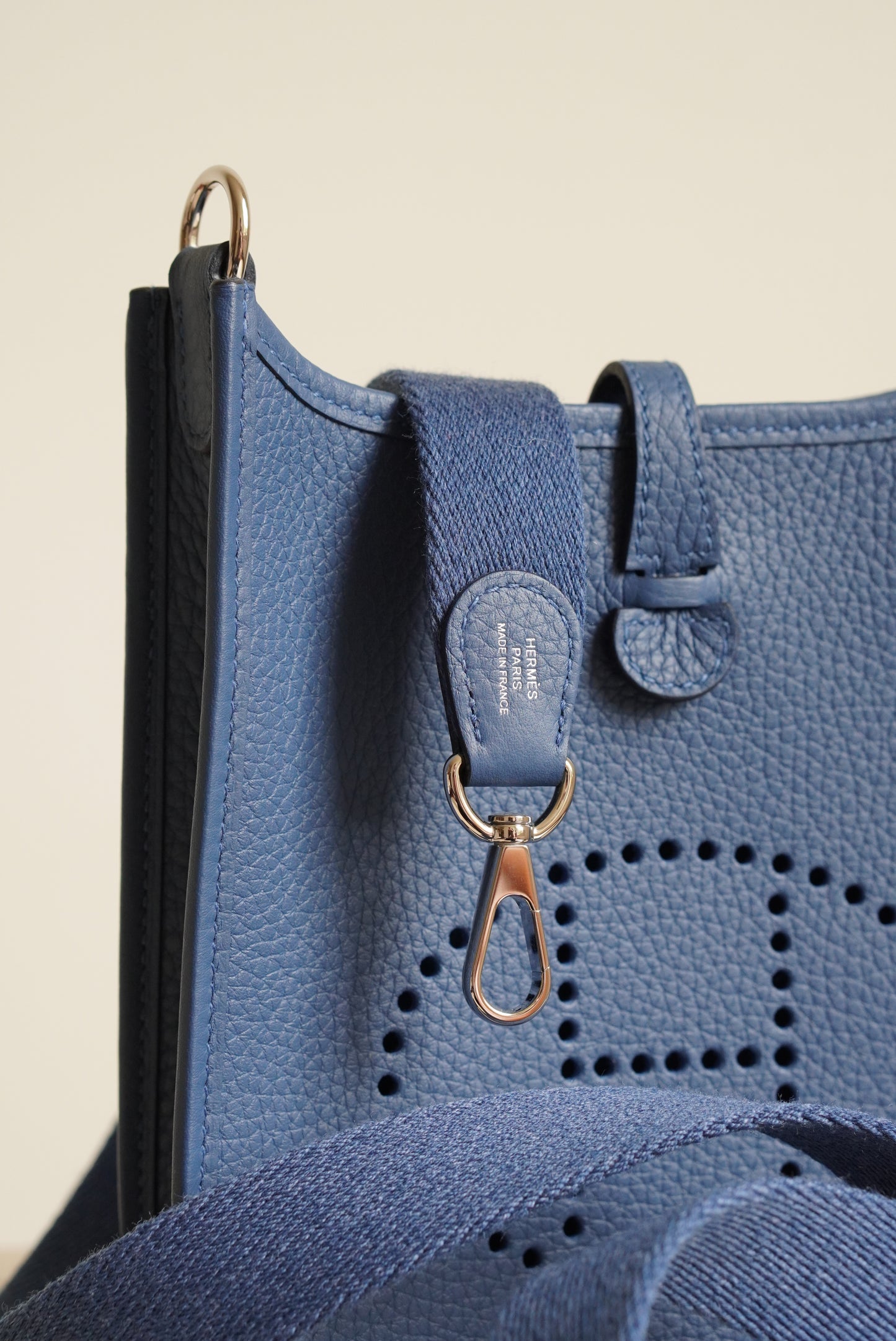 HERMÈS EVELYNE 16 AMAZONE | BLUE TIE