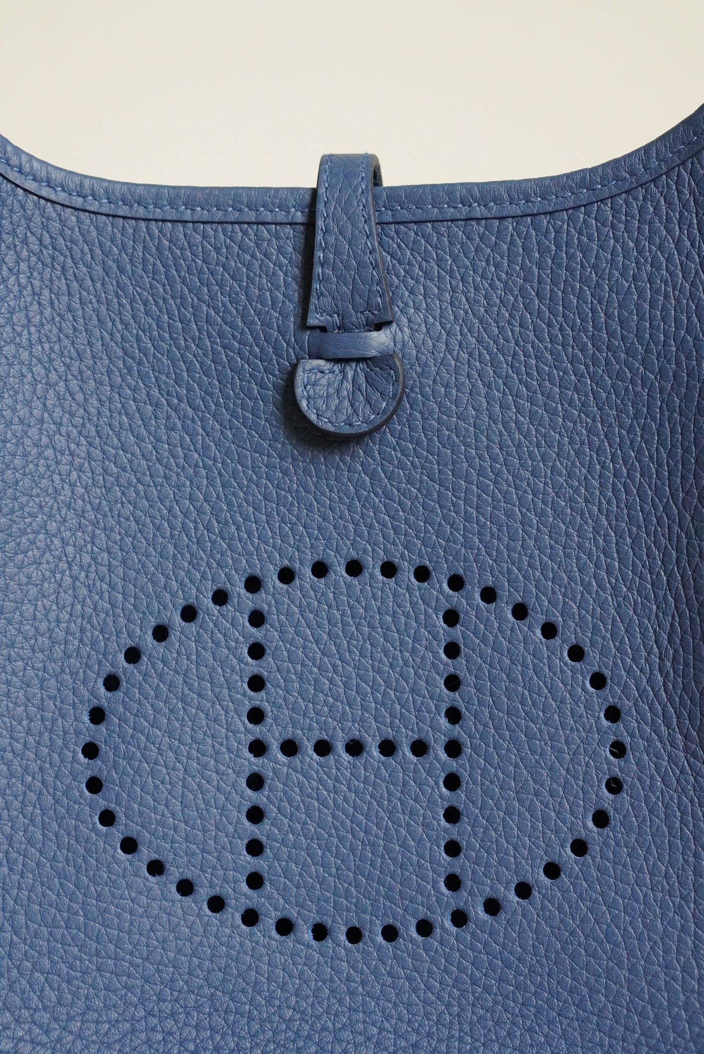 HERMÈS EVELYNE 16 AMAZONE | BLUE TIE