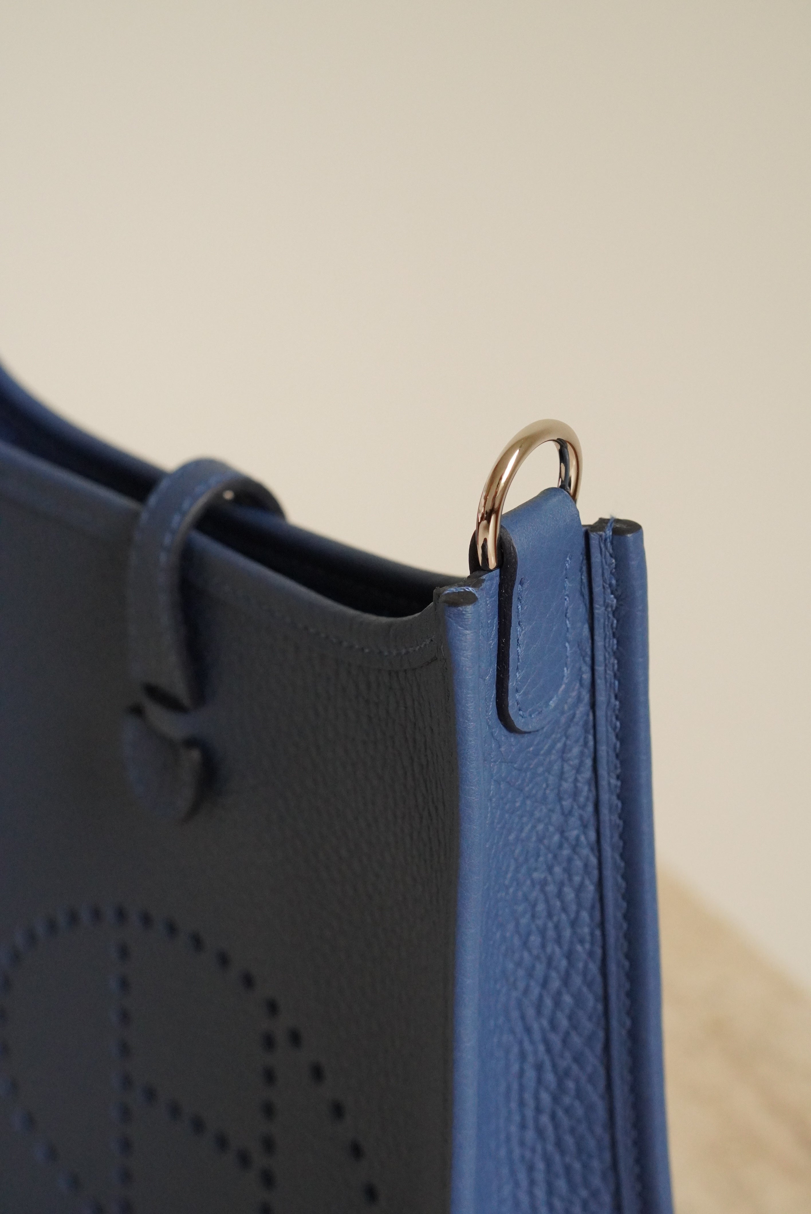 HERMÈS EVELYNE 16 AMAZONE | BLUE TIE
