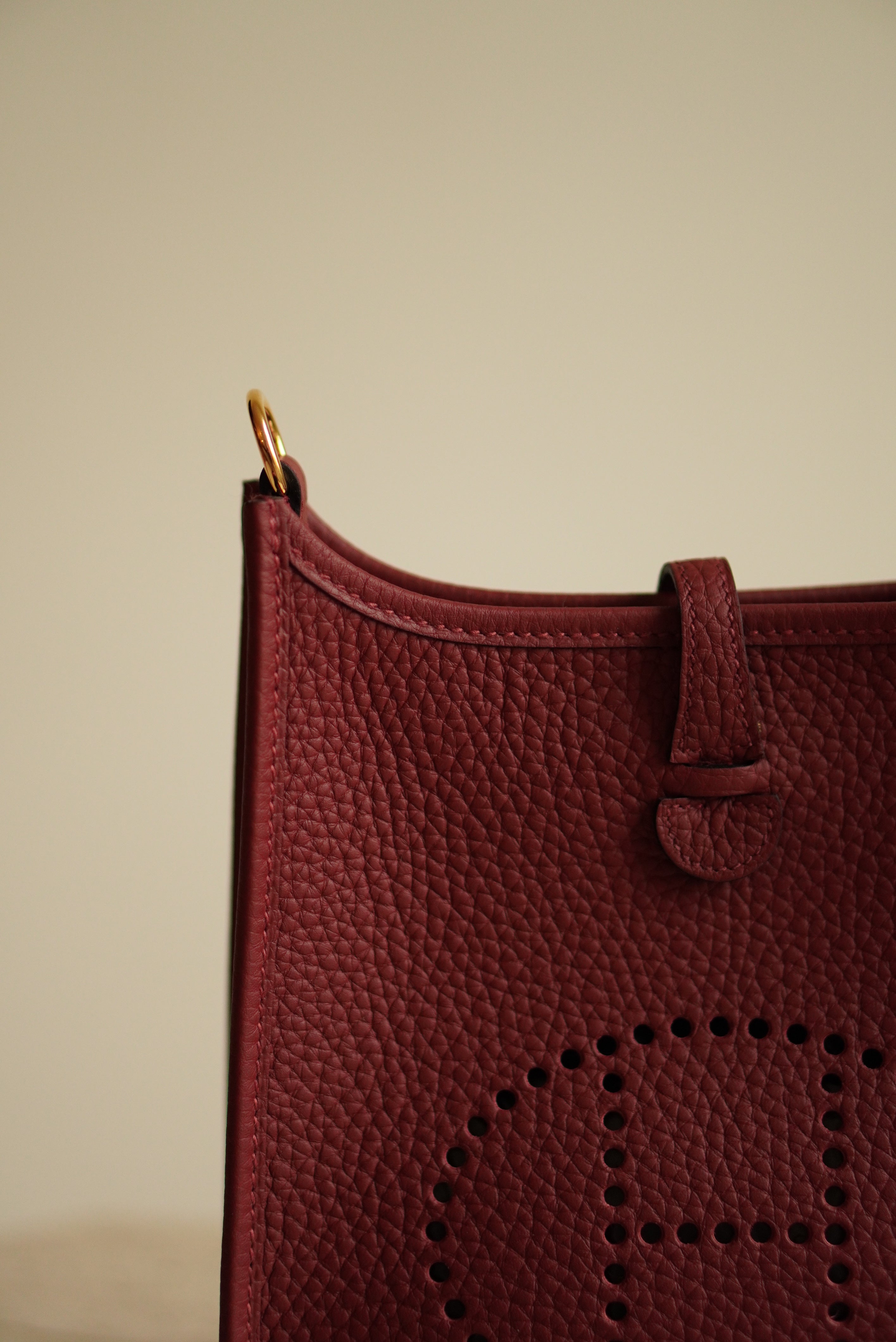 THE MENUE HERMES EVELYNE 16 AMAZONE ROUGE H