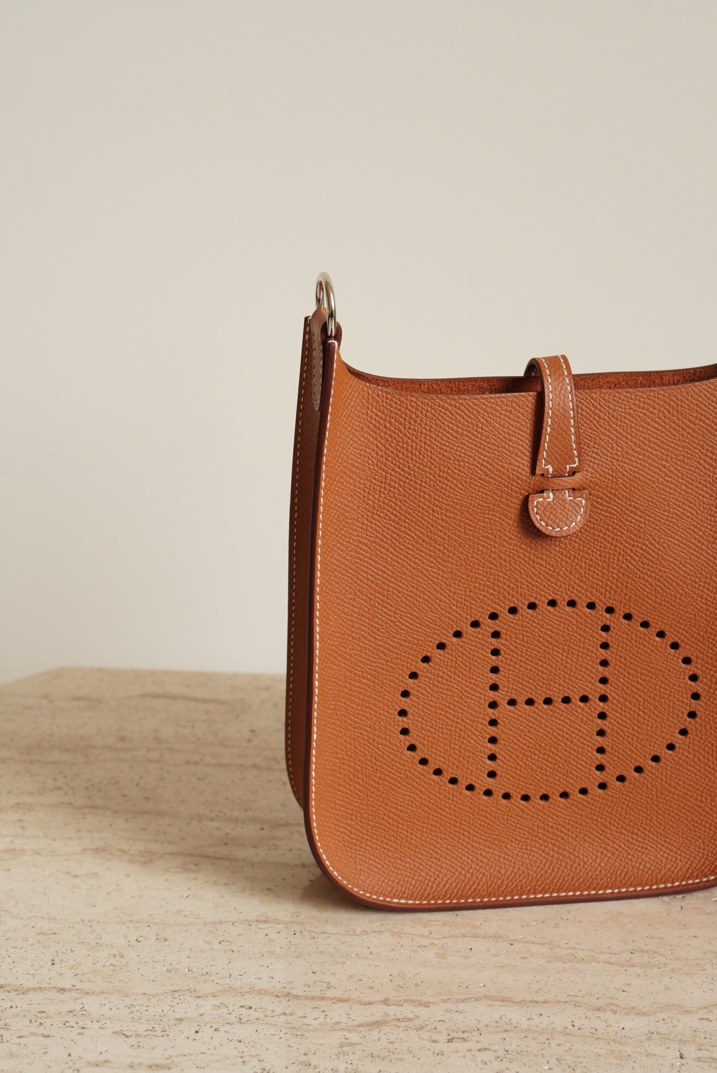 HERMÈS EVELYNE 16 SELLIER | GOLD