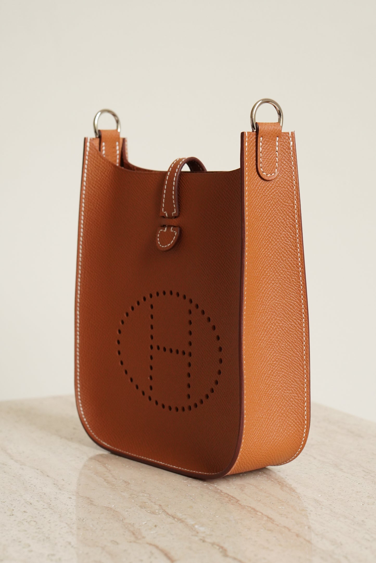 HERMÈS EVELYNE 16 SELLIER | GOLD