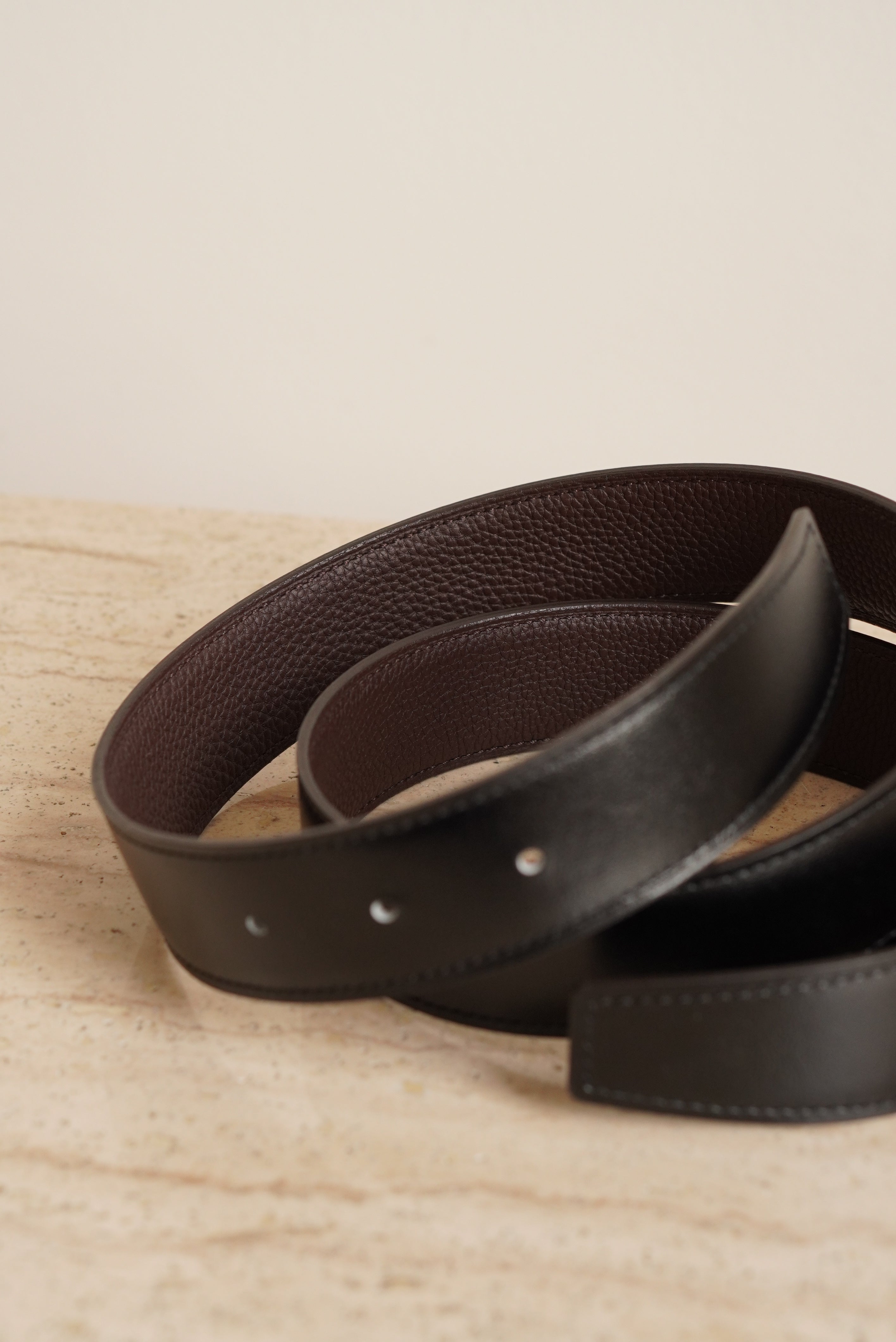 HERMÈS JUMBO BELT BUCKLE & REVERSIBLE LEATHER STRAP | NOIR & CHOCOLAT
