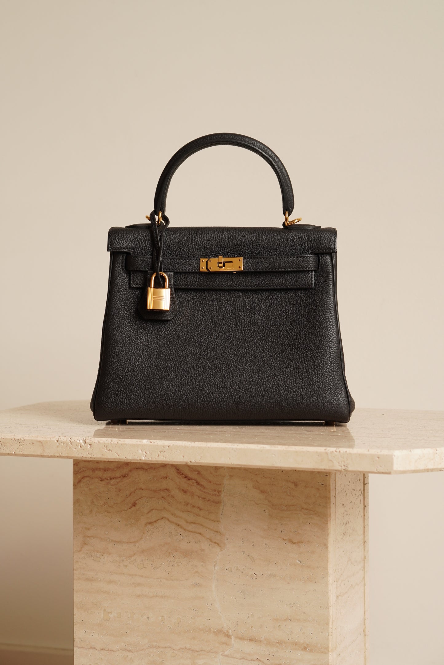 HERMÈS KELLY 25 RETOURNE TOGO | NOIR