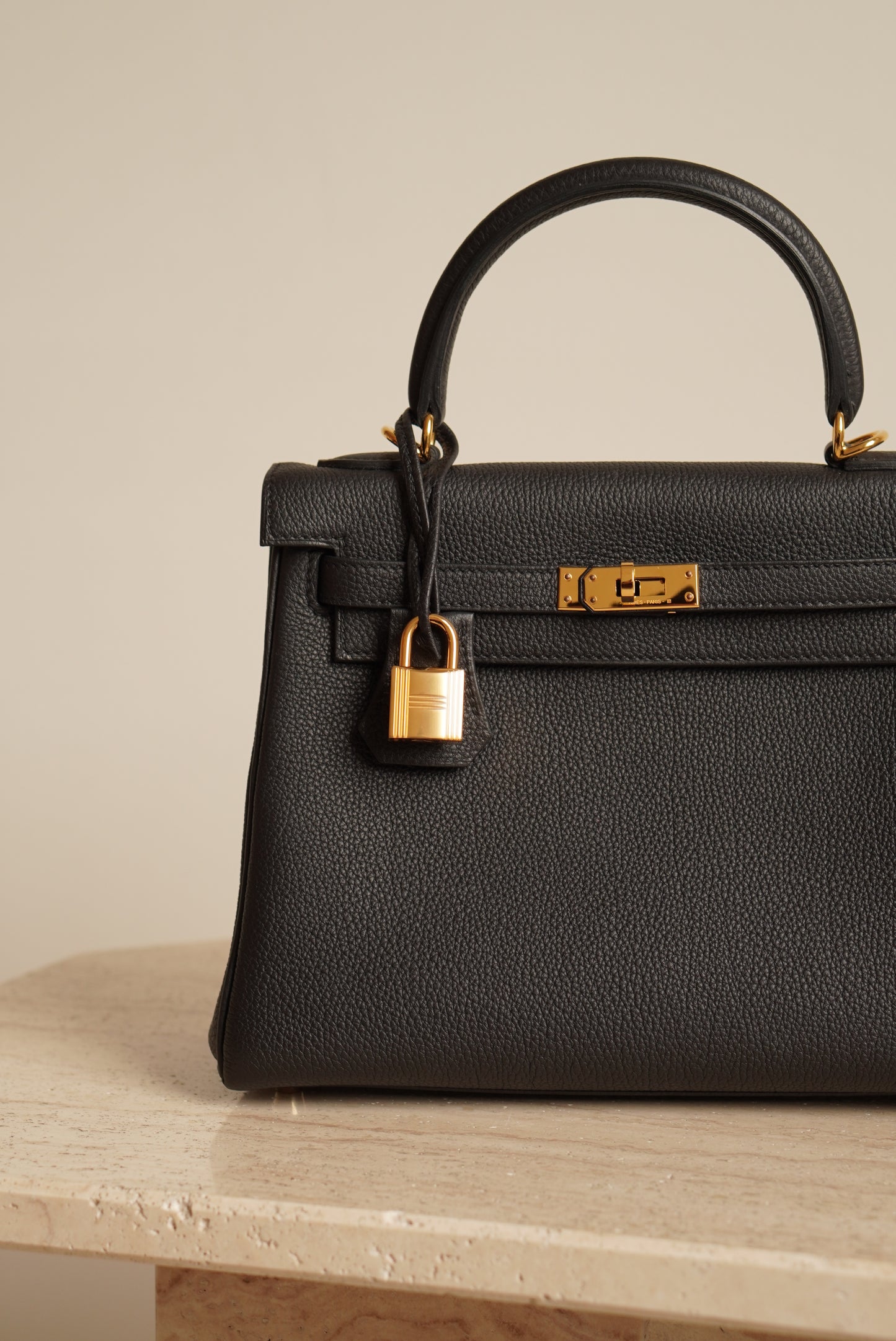 HERMÈS KELLY 25 RETOURNE TOGO | NOIR