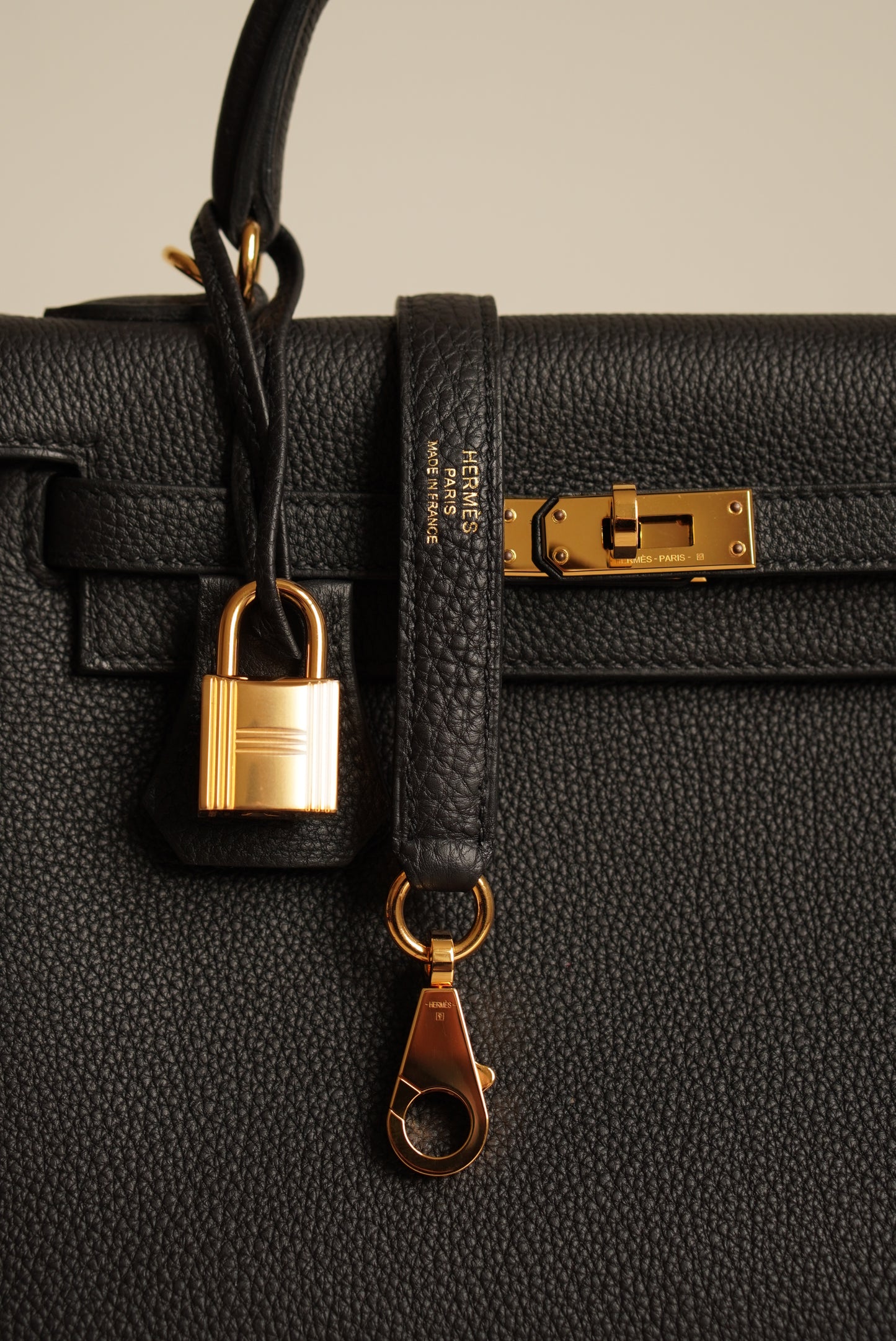 HERMÈS KELLY 25 RETOURNE TOGO | NOIR