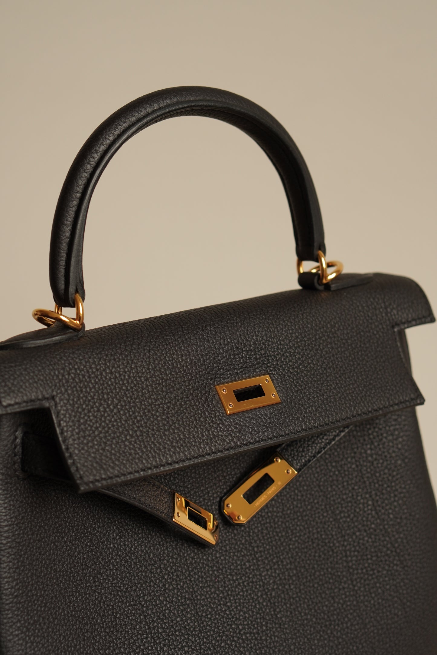 HERMÈS KELLY 25 RETOURNE TOGO | NOIR