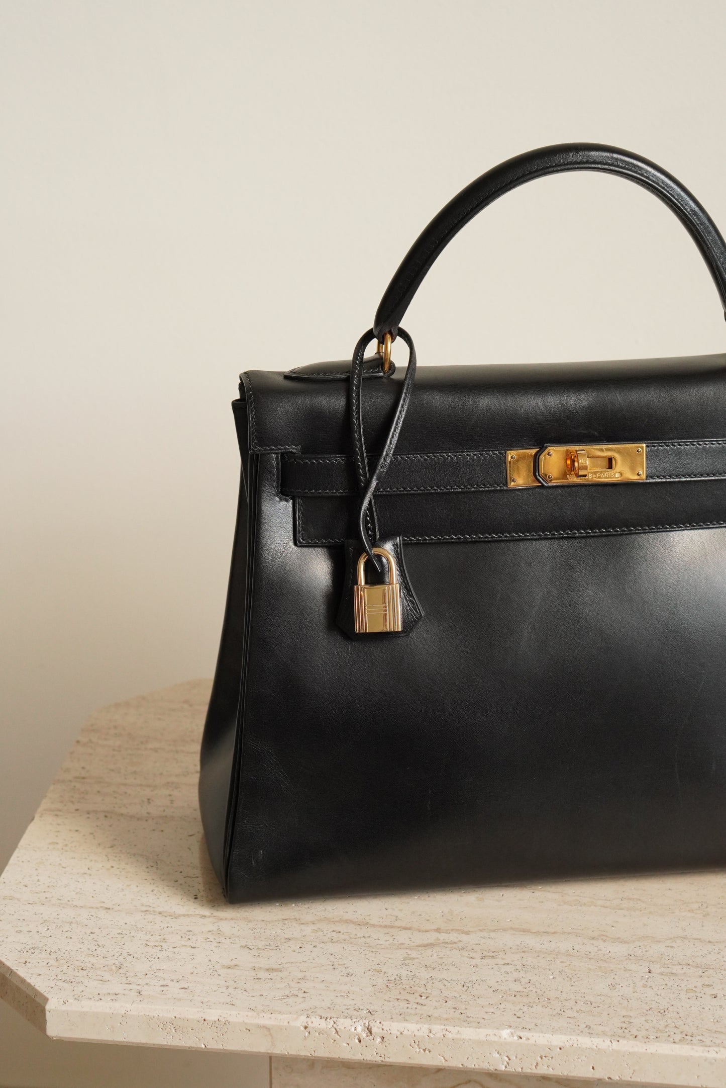 HERMÈS KELLY 32 RETOURNE BOX | BLACK