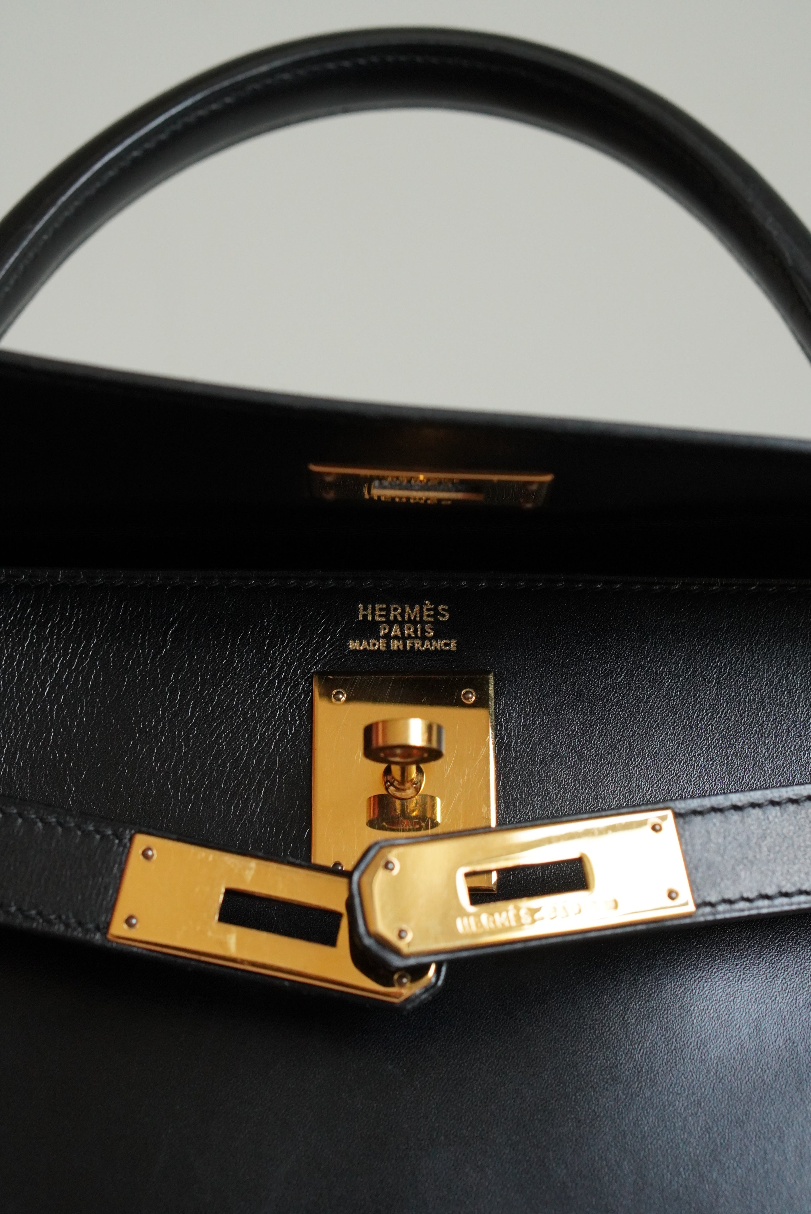 HERMÈS KELLY 32 RETOURNE BOX | BLACK