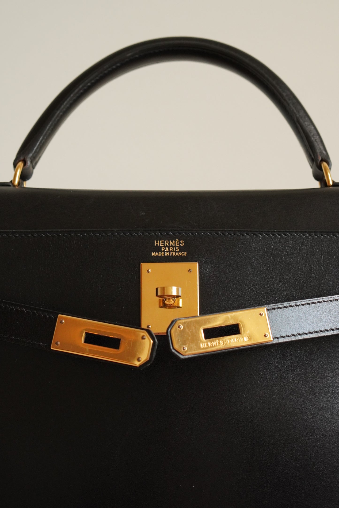 HERMÈS KELLY 32 RETOURNE BOX | BLACK