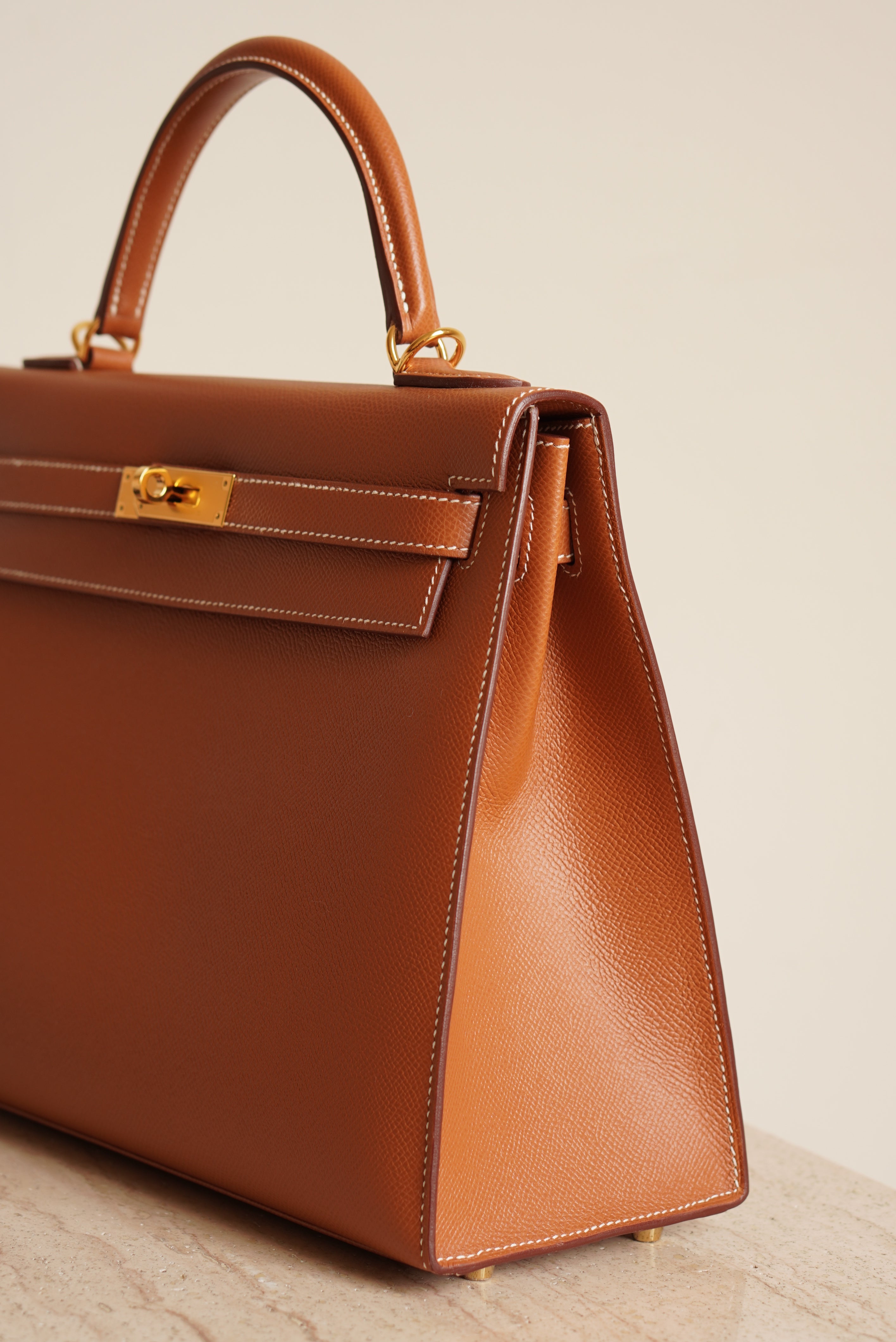 HERMÈS KELLY 32 SELLIER EPSOM | GOLD