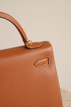 HERMÈS KELLY 32 SELLIER EPSOM | GOLD