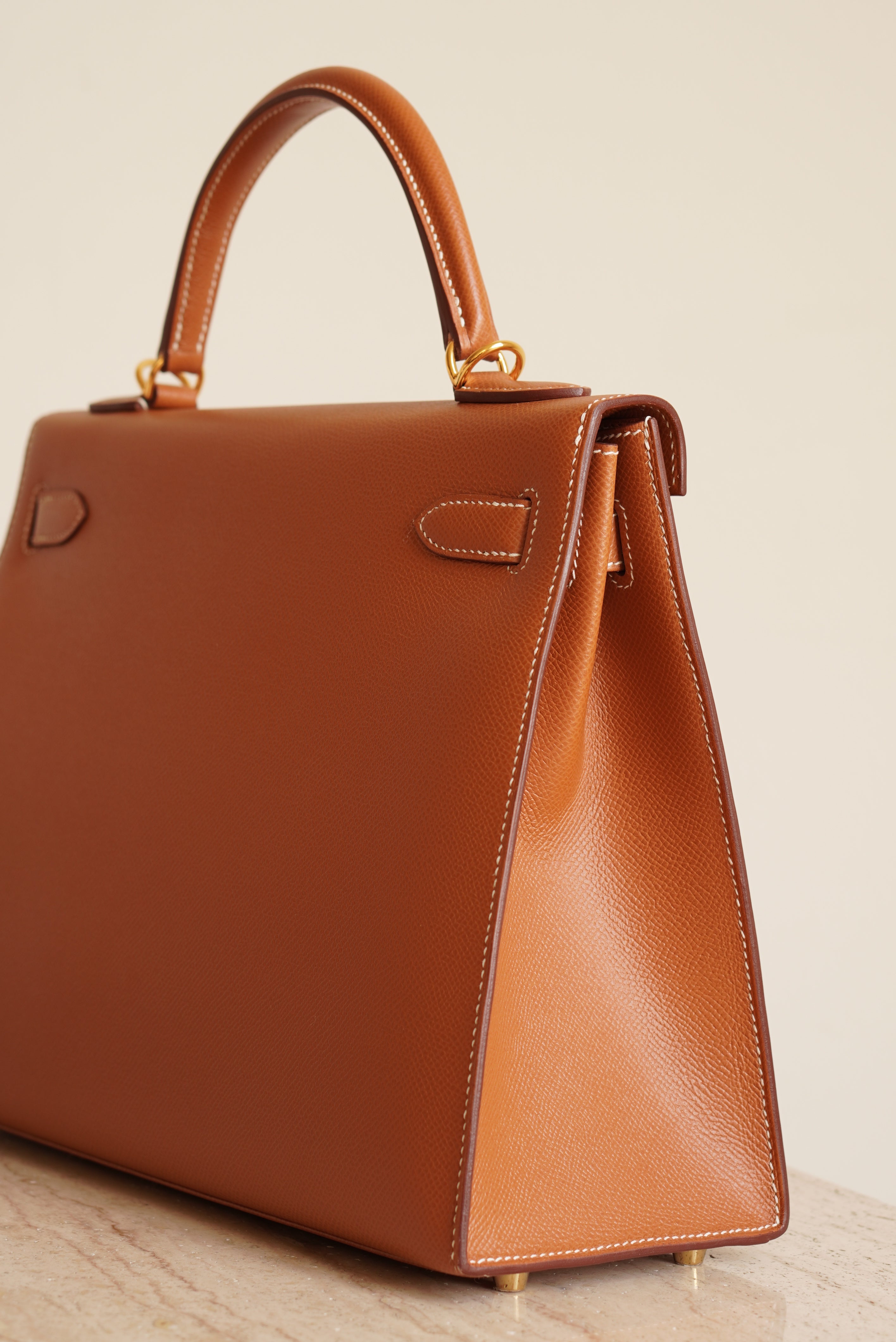 HERMÈS KELLY 32 SELLIER EPSOM | GOLD