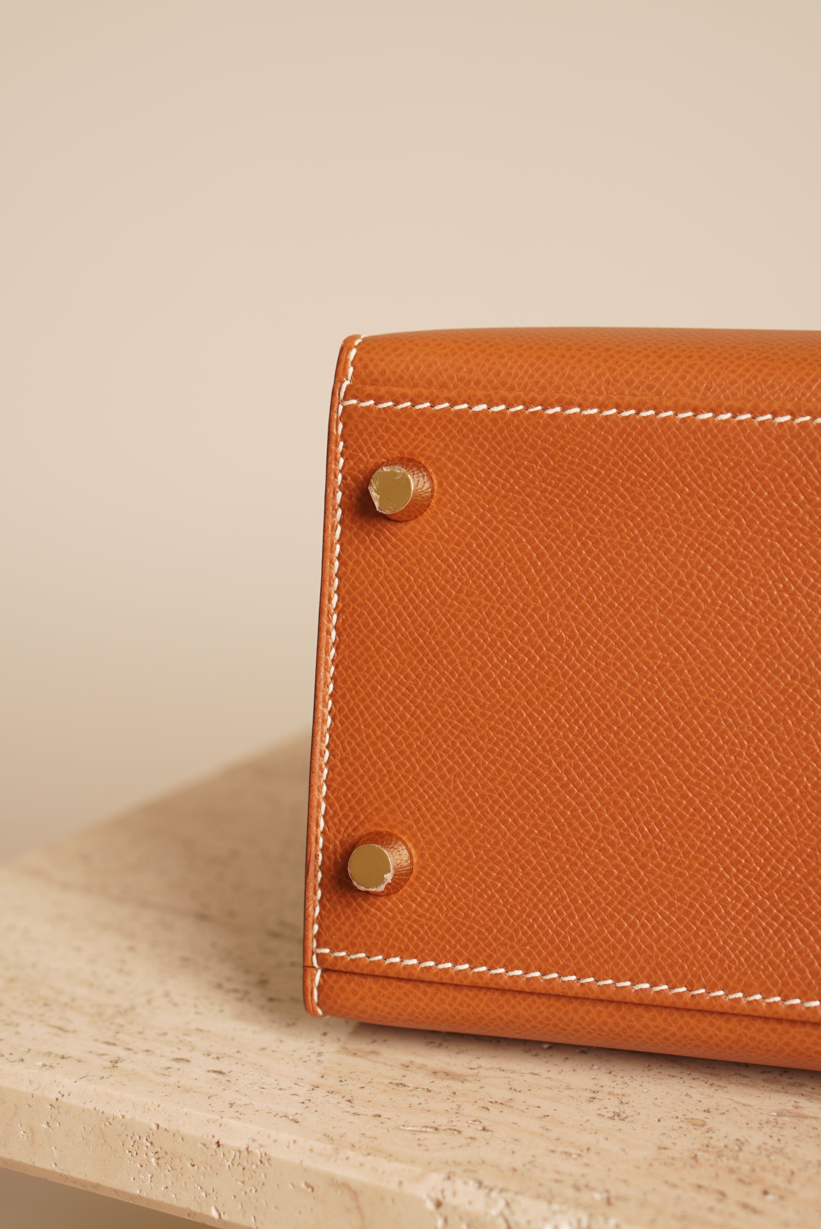 HERMÈS KELLY 32 SELLIER EPSOM | GOLD