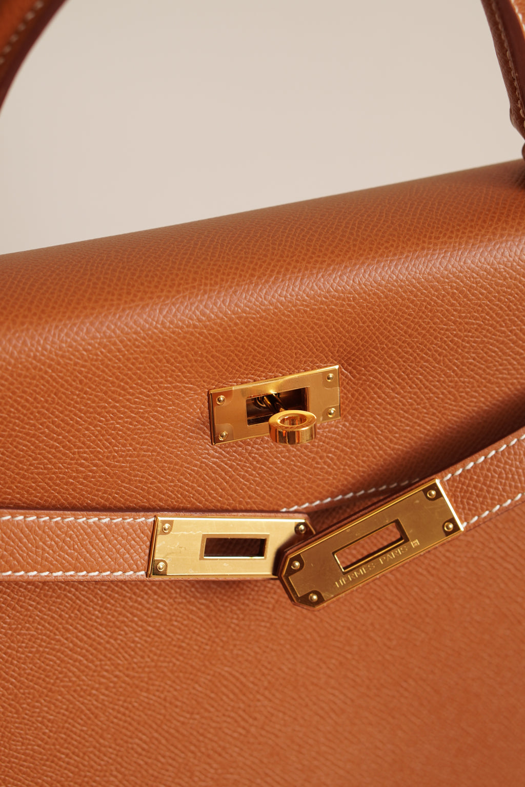 HERMÈS KELLY 32 SELLIER EPSOM | GOLD