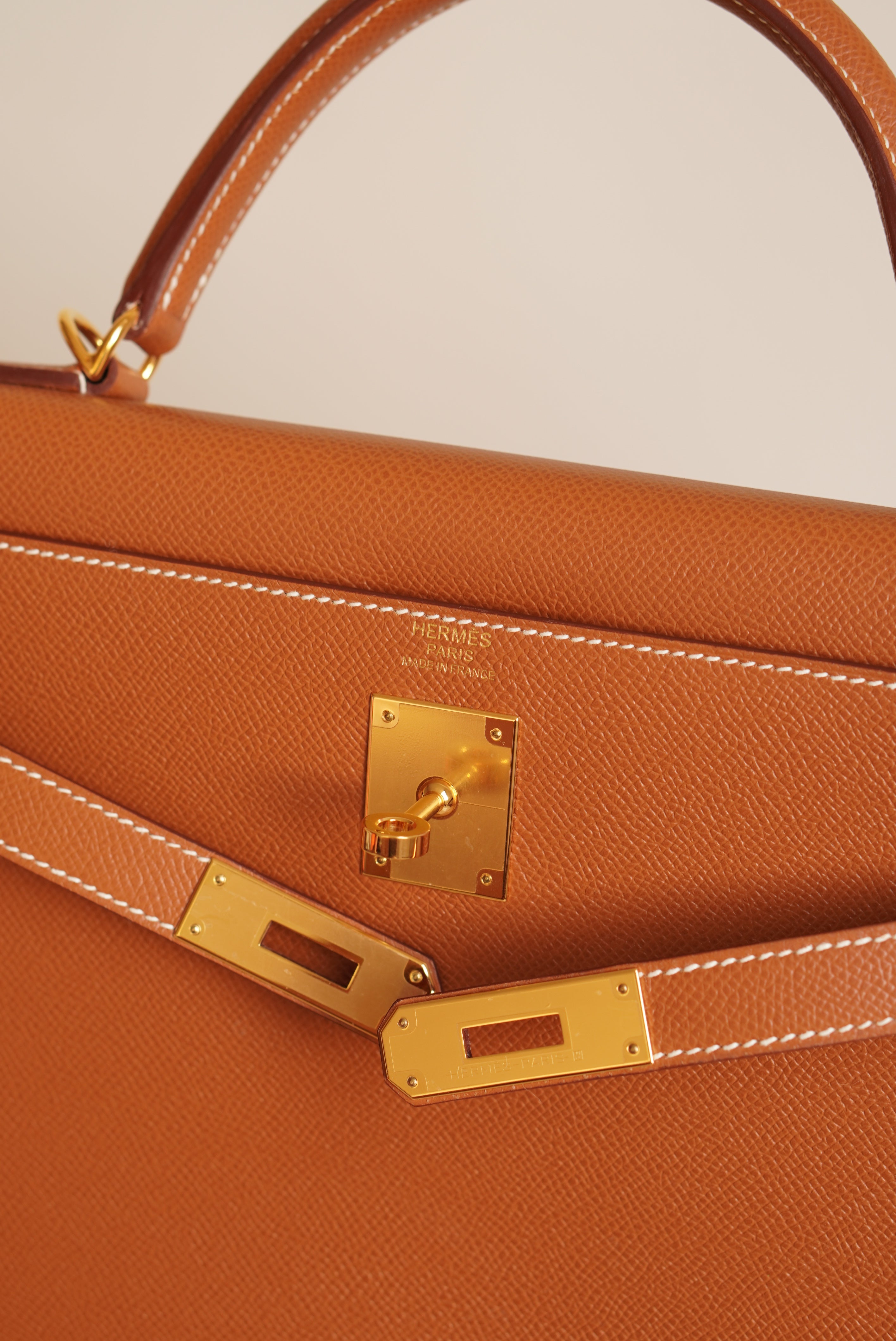 HERMÈS KELLY 32 SELLIER EPSOM | GOLD