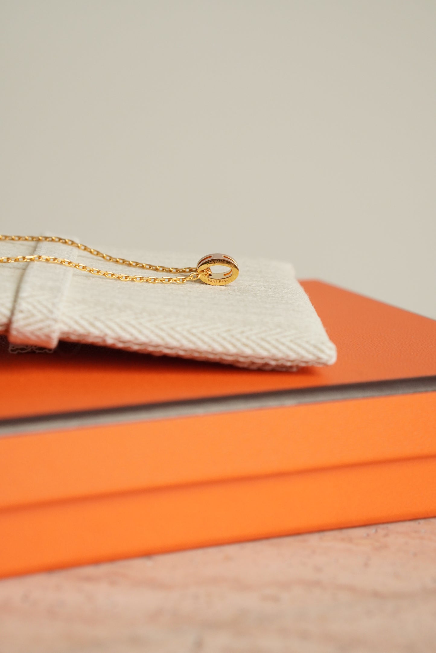 HERMÈS MINI POP H NECKLACE | NEW GOLD