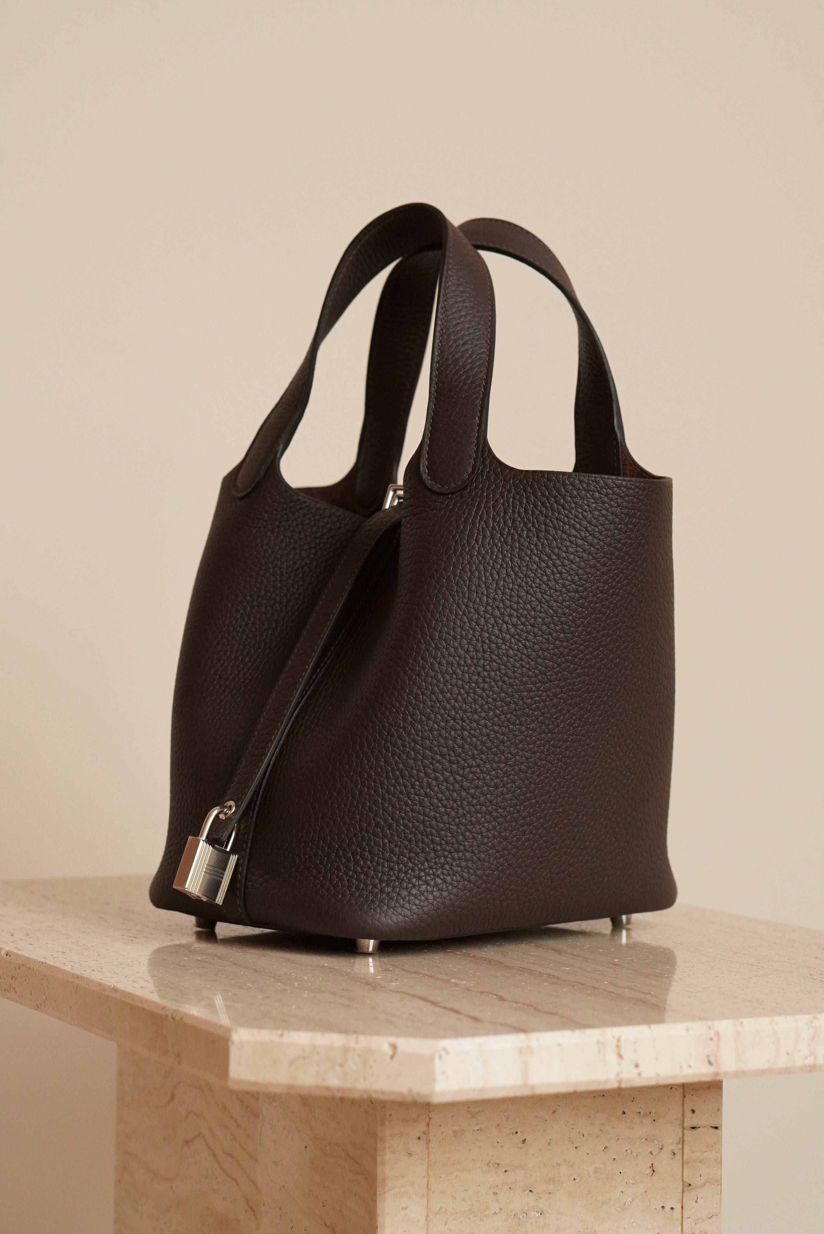HERMÈS PICOTIN 18 | EBENE