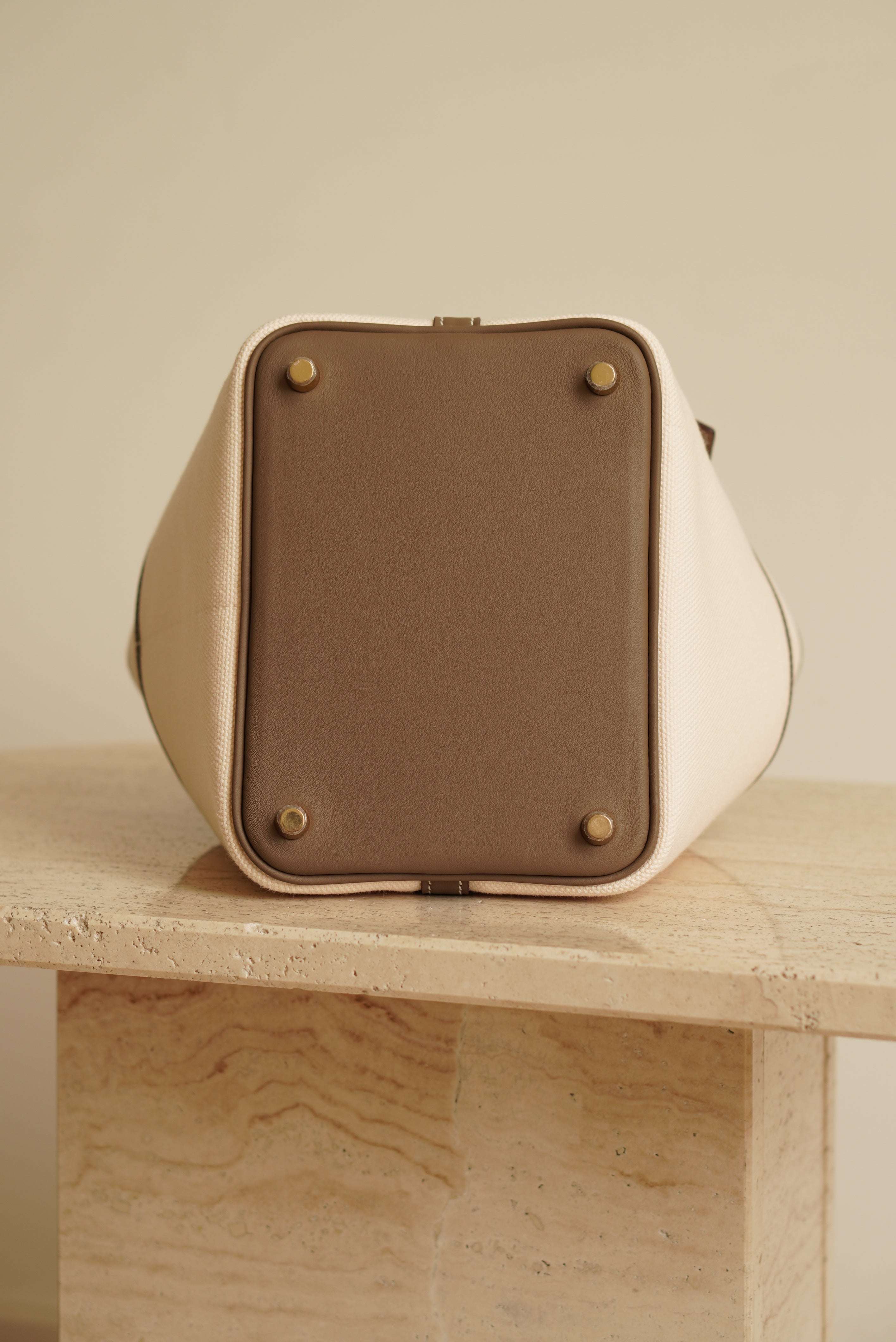 HERMÈS PICOTIN 18 POCKET | ECRU & ETOUPE
