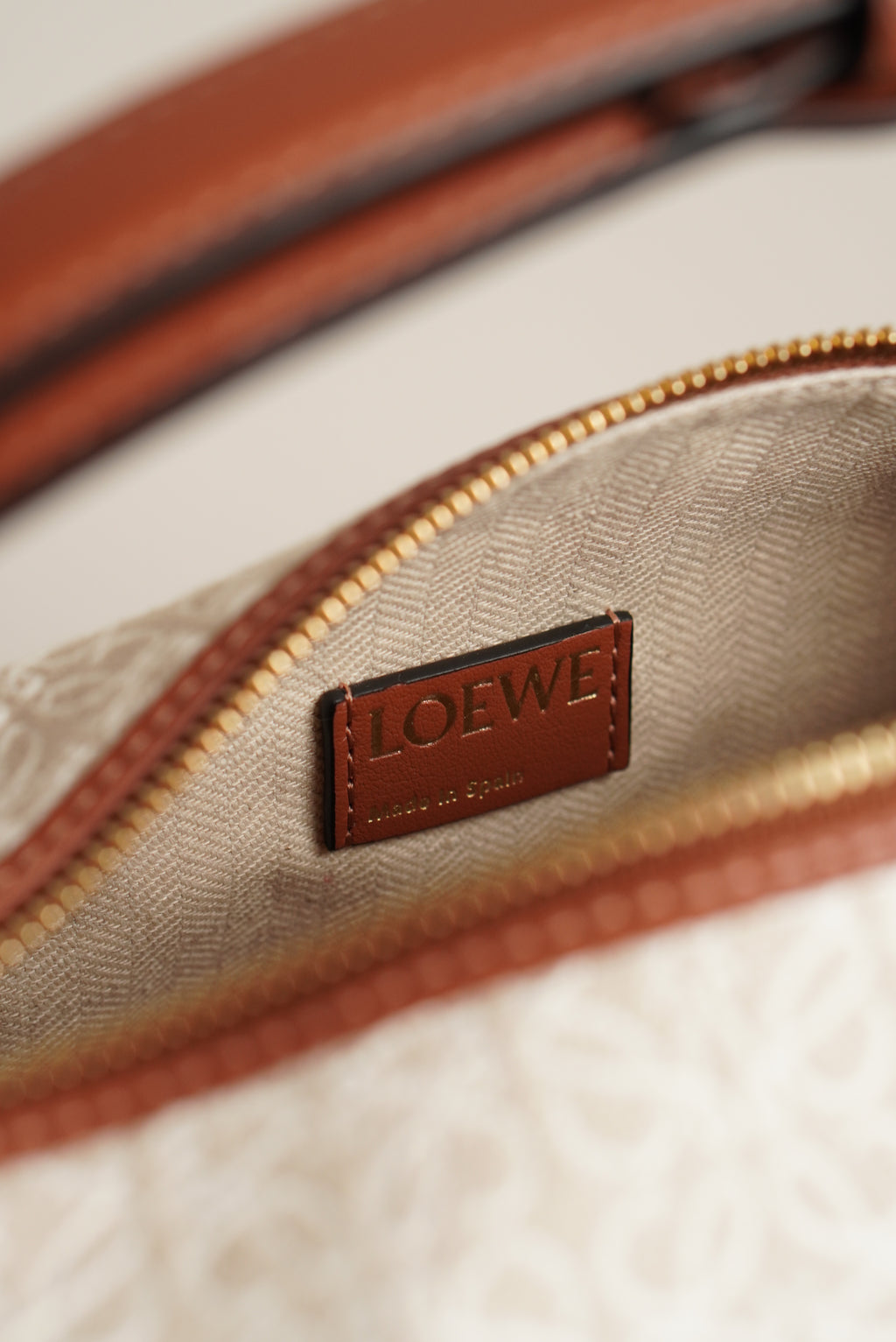LOEWE CUBI SMALL