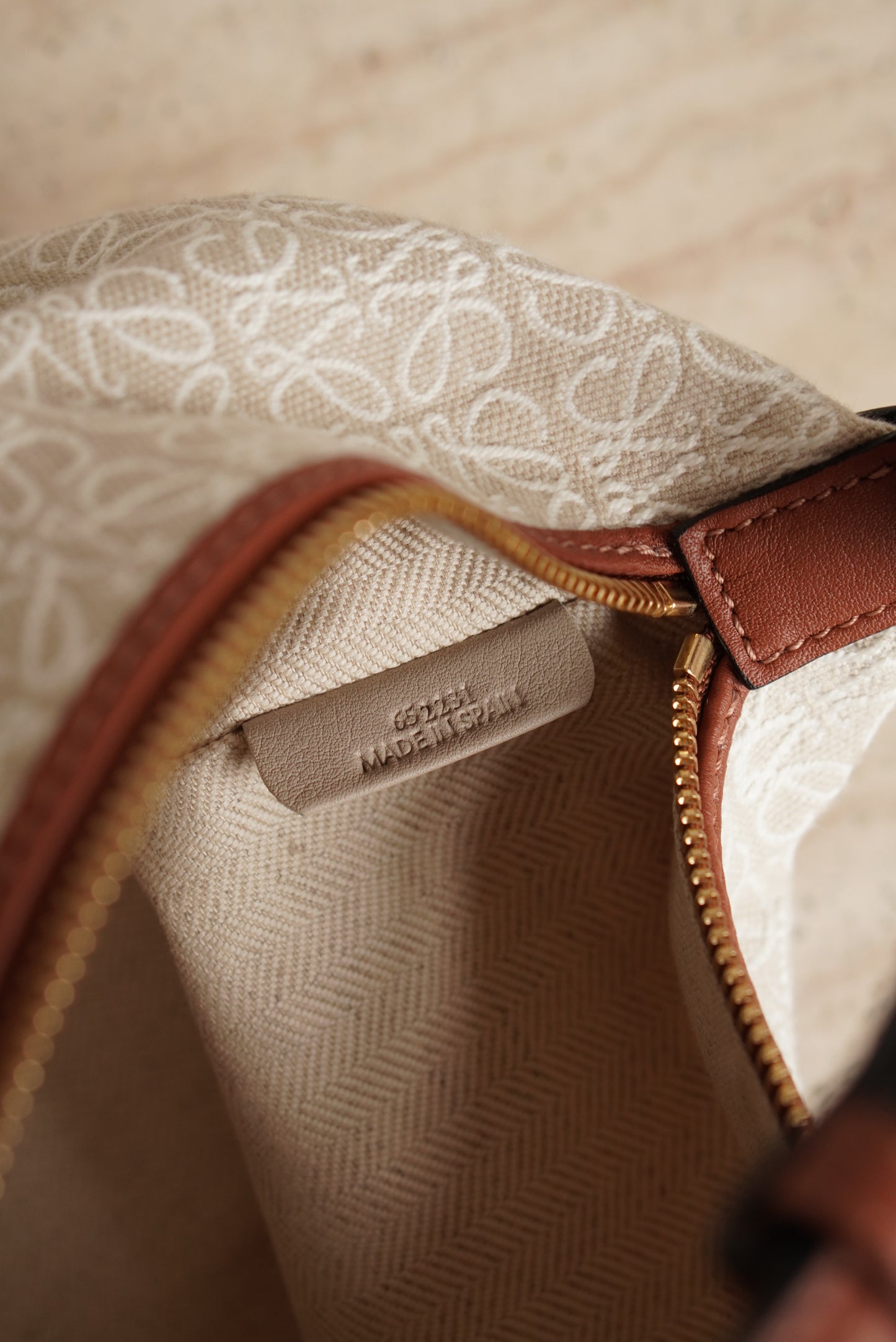 LOEWE CUBI SMALL