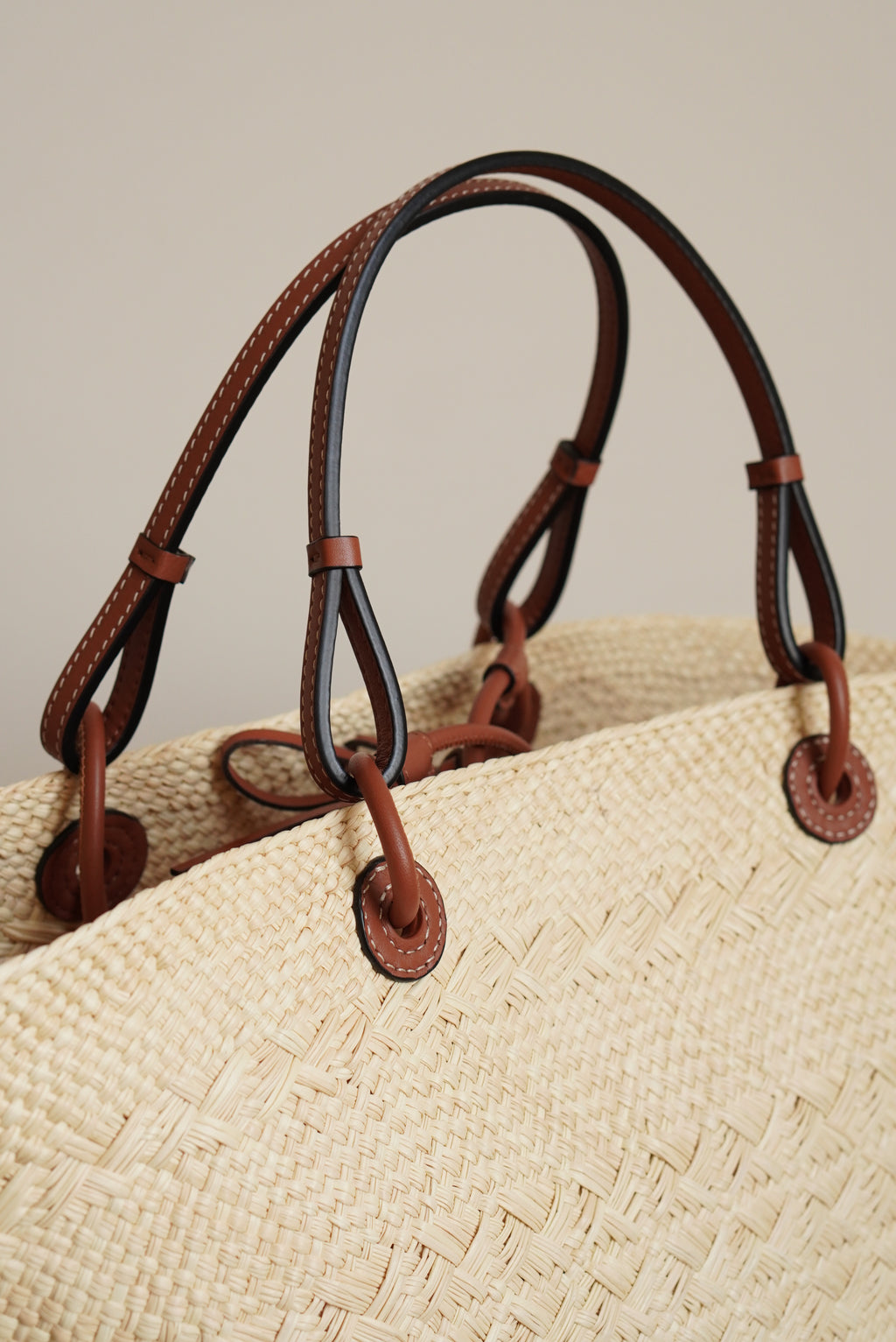 LOEWE ANAGRAM BASKET MEDIUM | BROWN