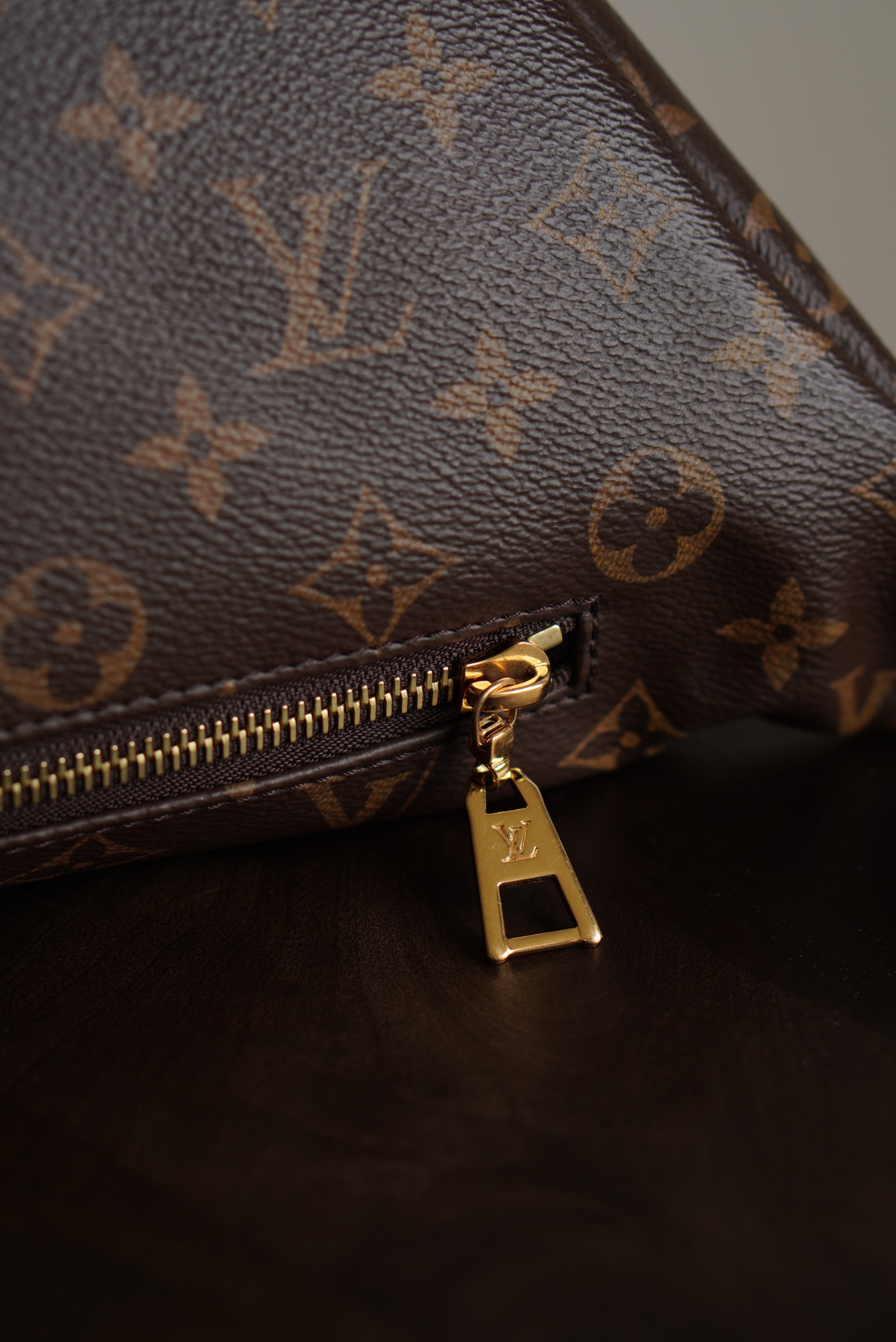 LOUIS VUITTON BUMBAG