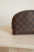 LOUIS VUITTON COSMETIC POUCH MM