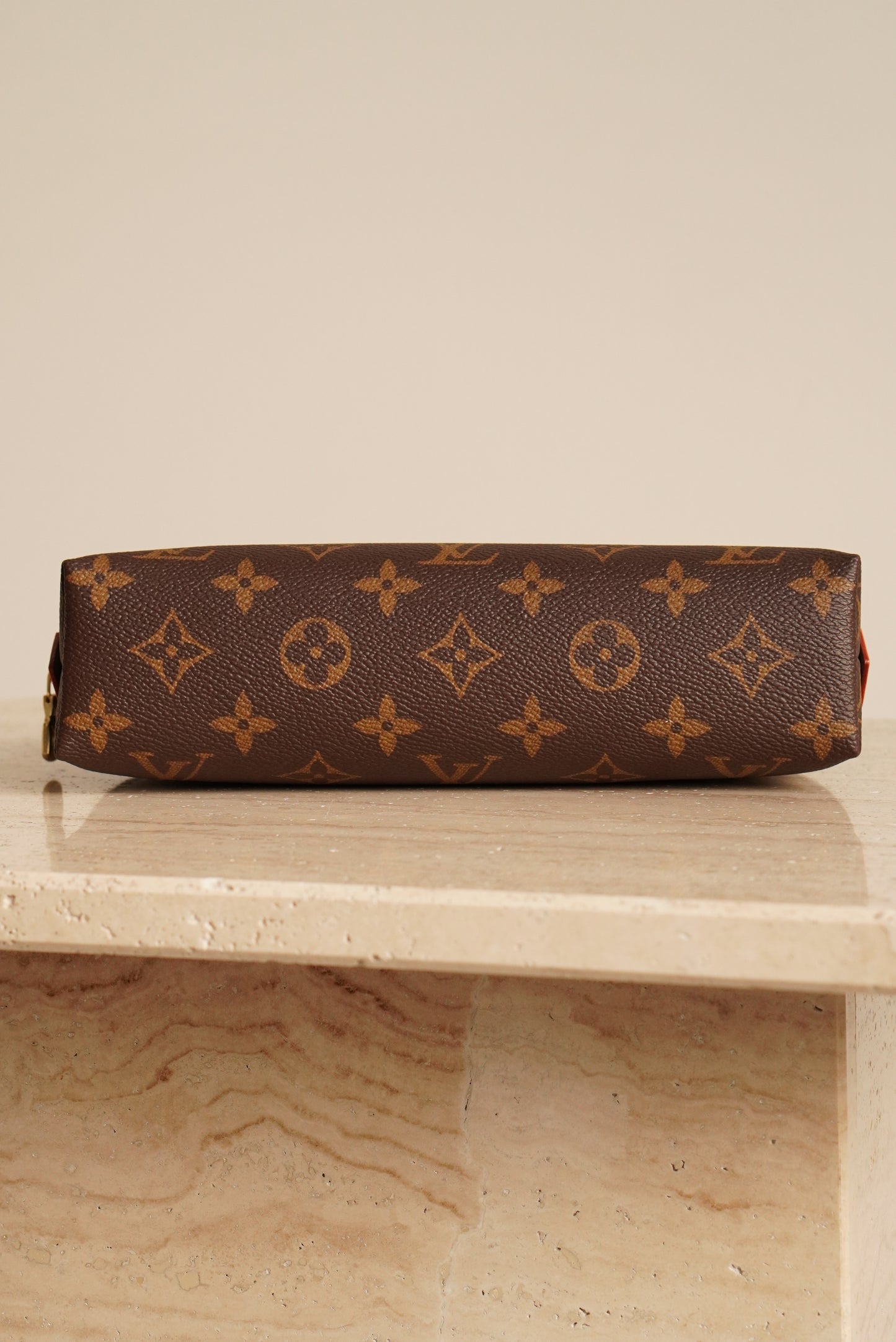 LOUIS VUITTON COSMETIC POUCH MM