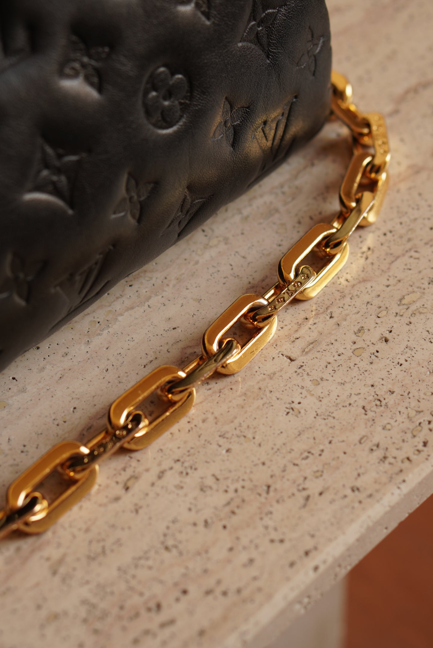 LOUIS VUITTON COUSSIN PM | BLACK
