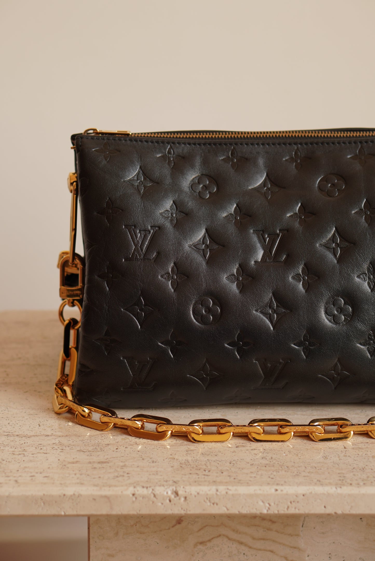 LOUIS VUITTON COUSSIN PM | BLACK
