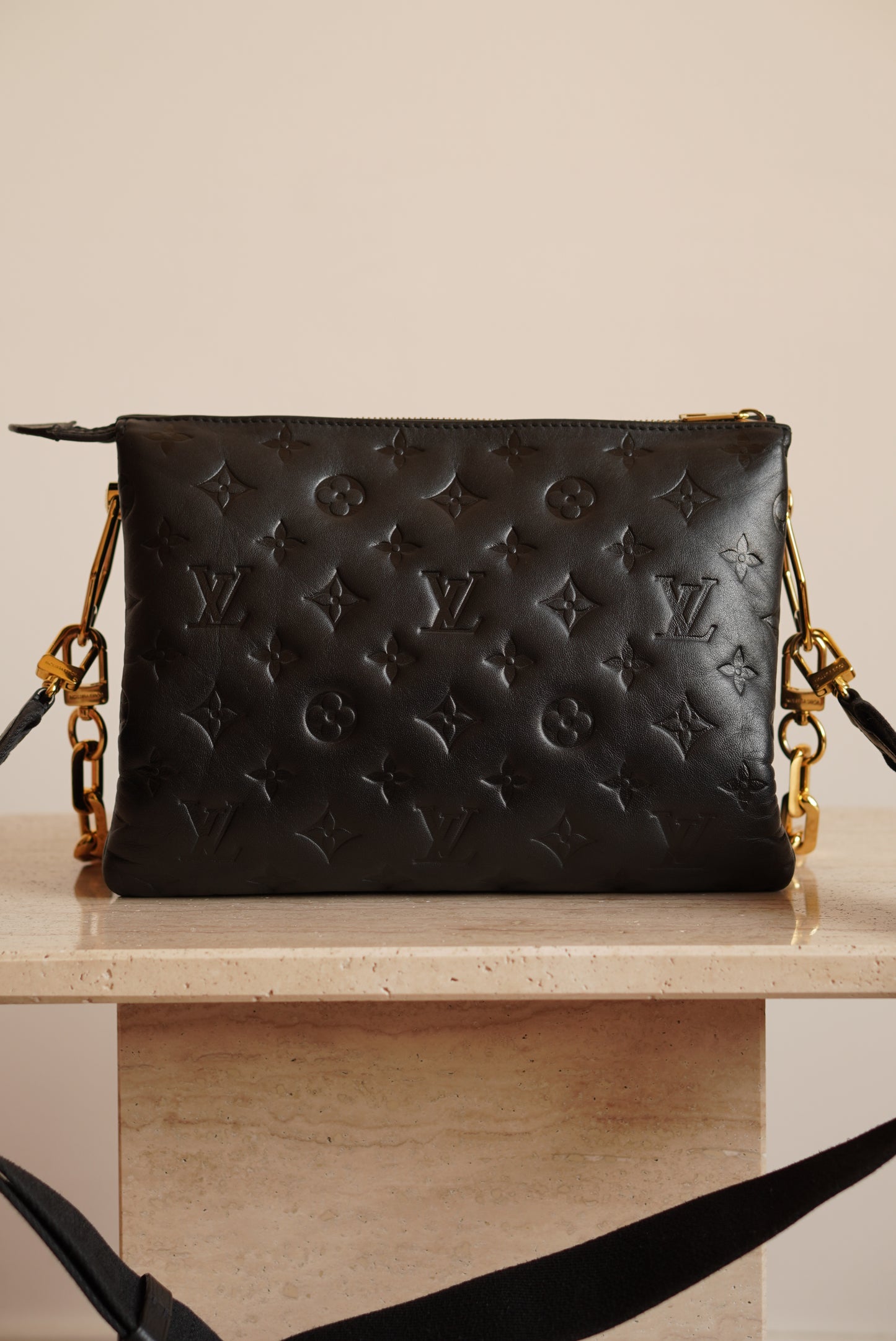 LOUIS VUITTON COUSSIN PM | BLACK