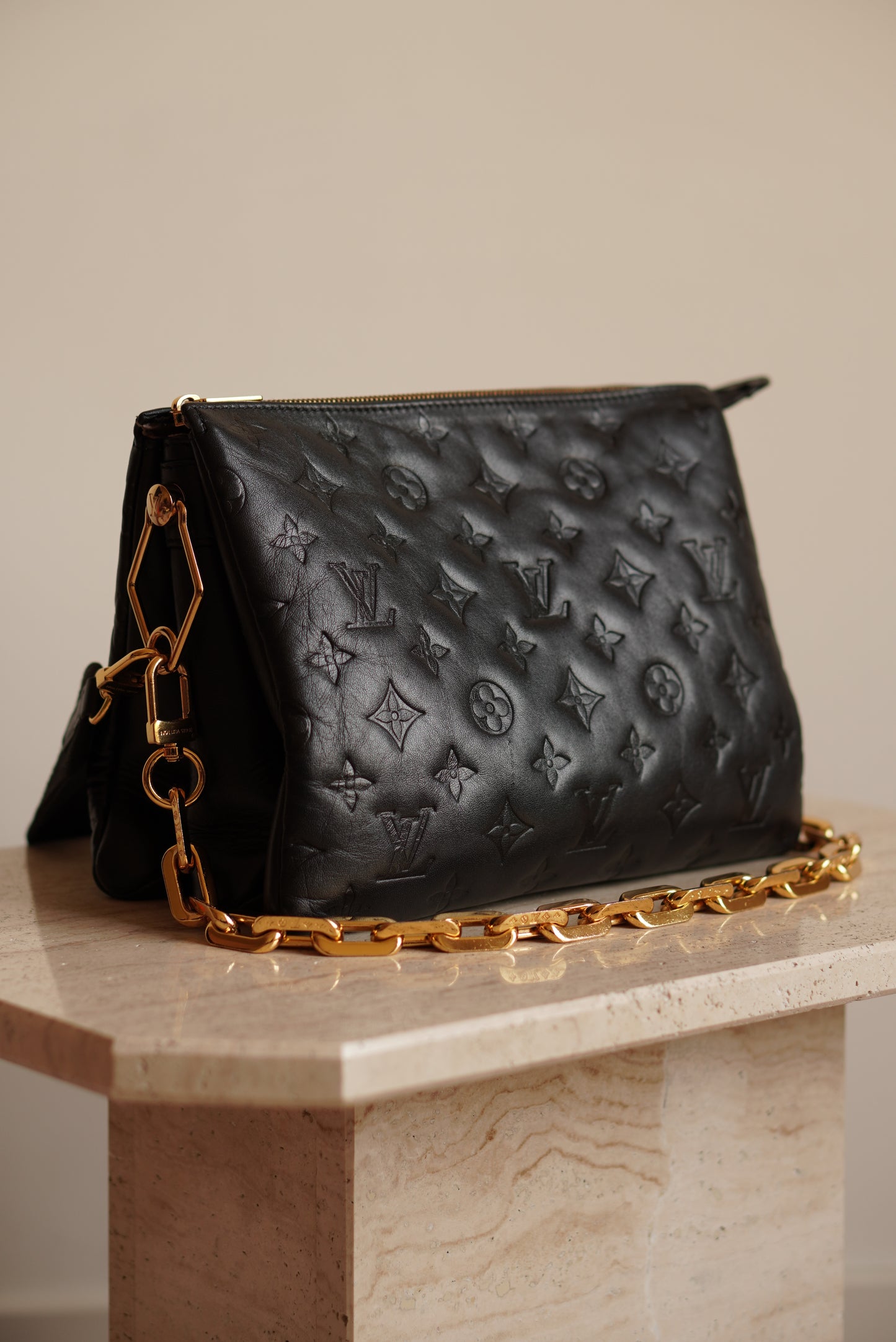 LOUIS VUITTON COUSSIN PM | BLACK